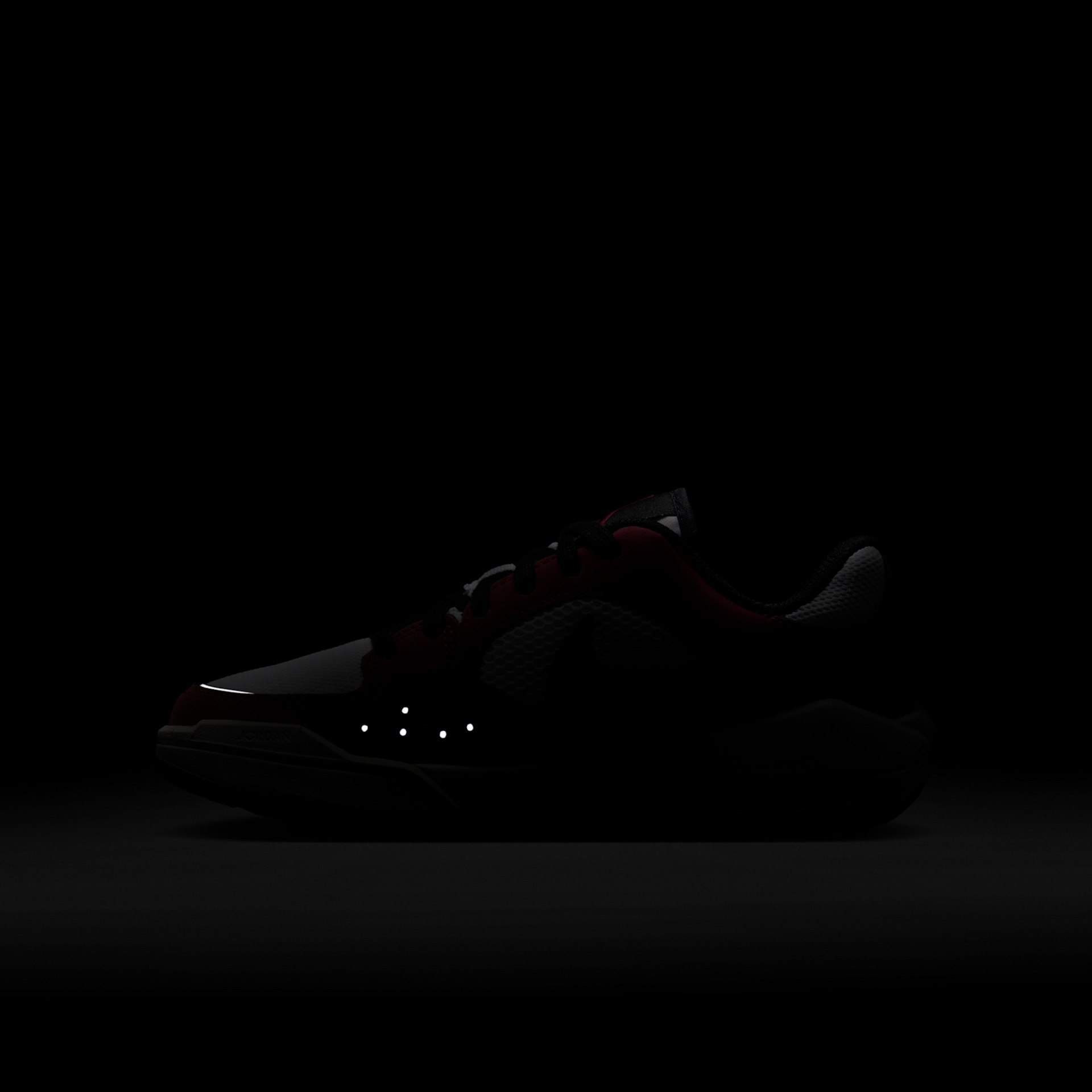 Tênis Jordan CMFT ERA Infantil - Foto 11