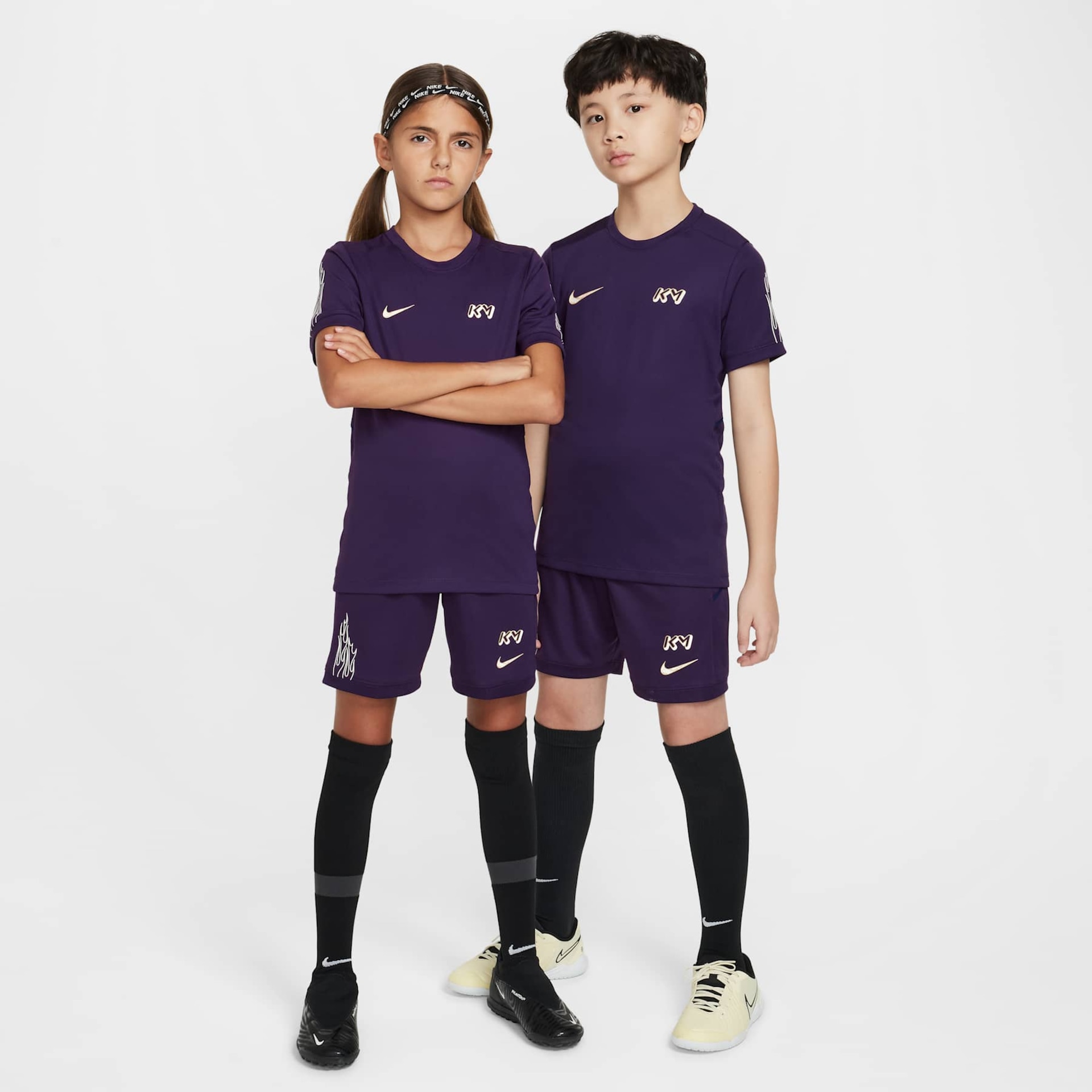 Shorts Nike Dri-FIT Kylian Mbappé Infantil - Foto 8