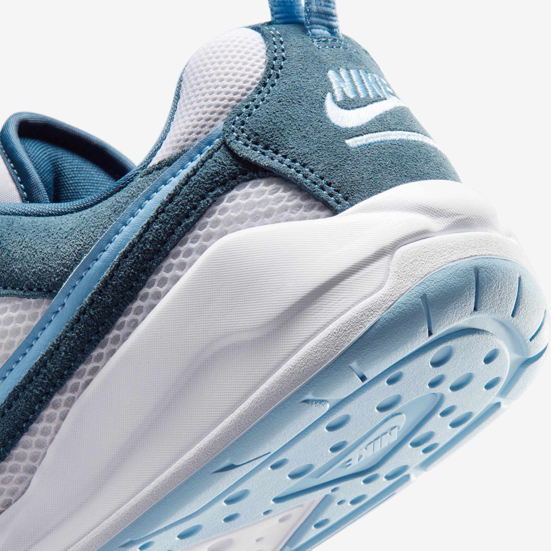 Tênis Jordan CMFT ERA Masculino - Foto 8