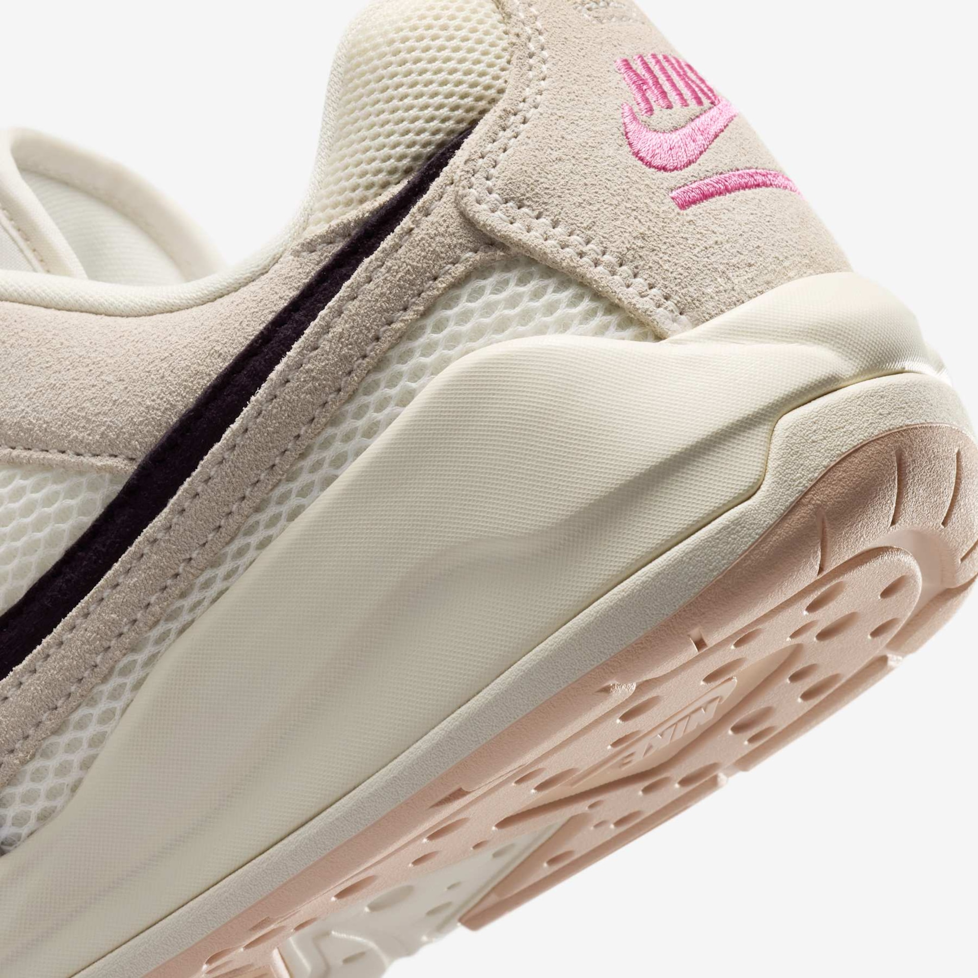 Tênis Jordan CMFT ERA Masculino - Foto 8