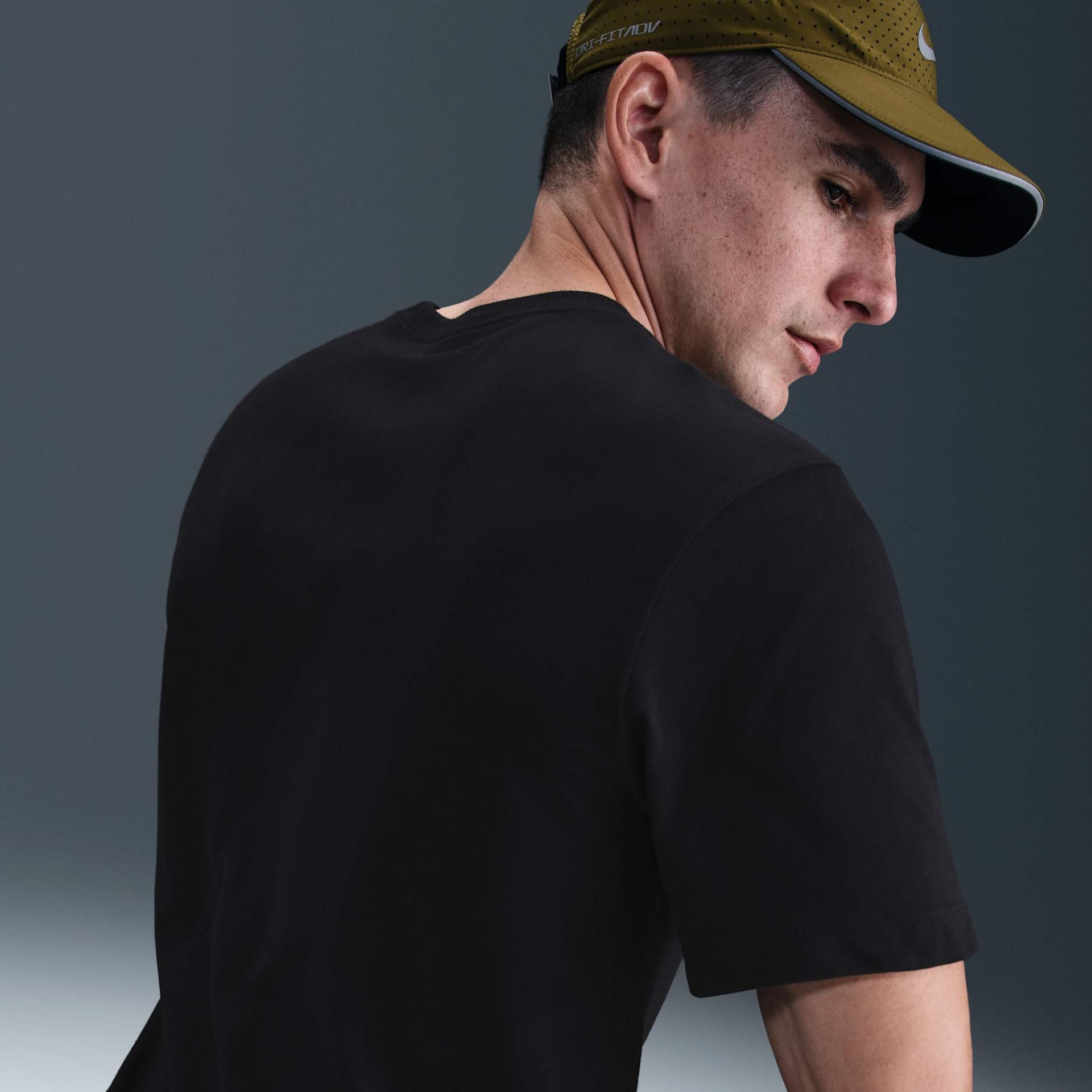 Camiseta Nike Dri-FIT Run Energy Masculina - Foto 2