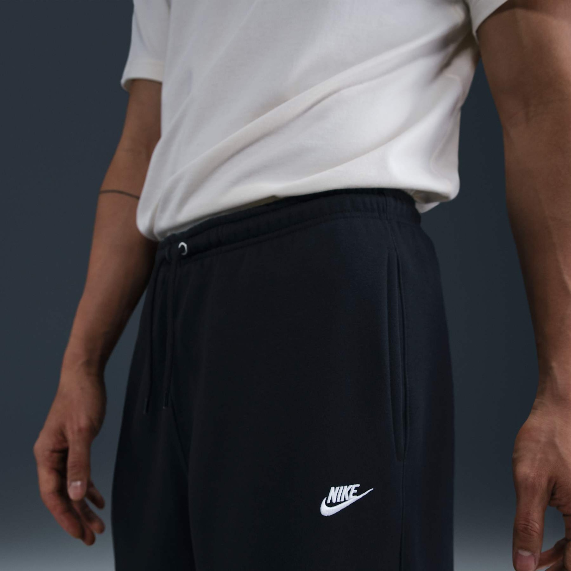 Calça Nike Club Fleece Bungie Masculina - Foto 3