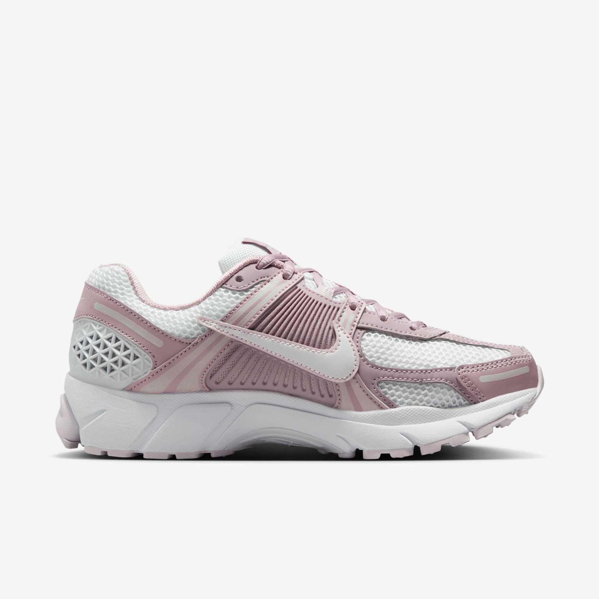 Tênis Nike Zoom Vomero 5 Feminino - Foto 3