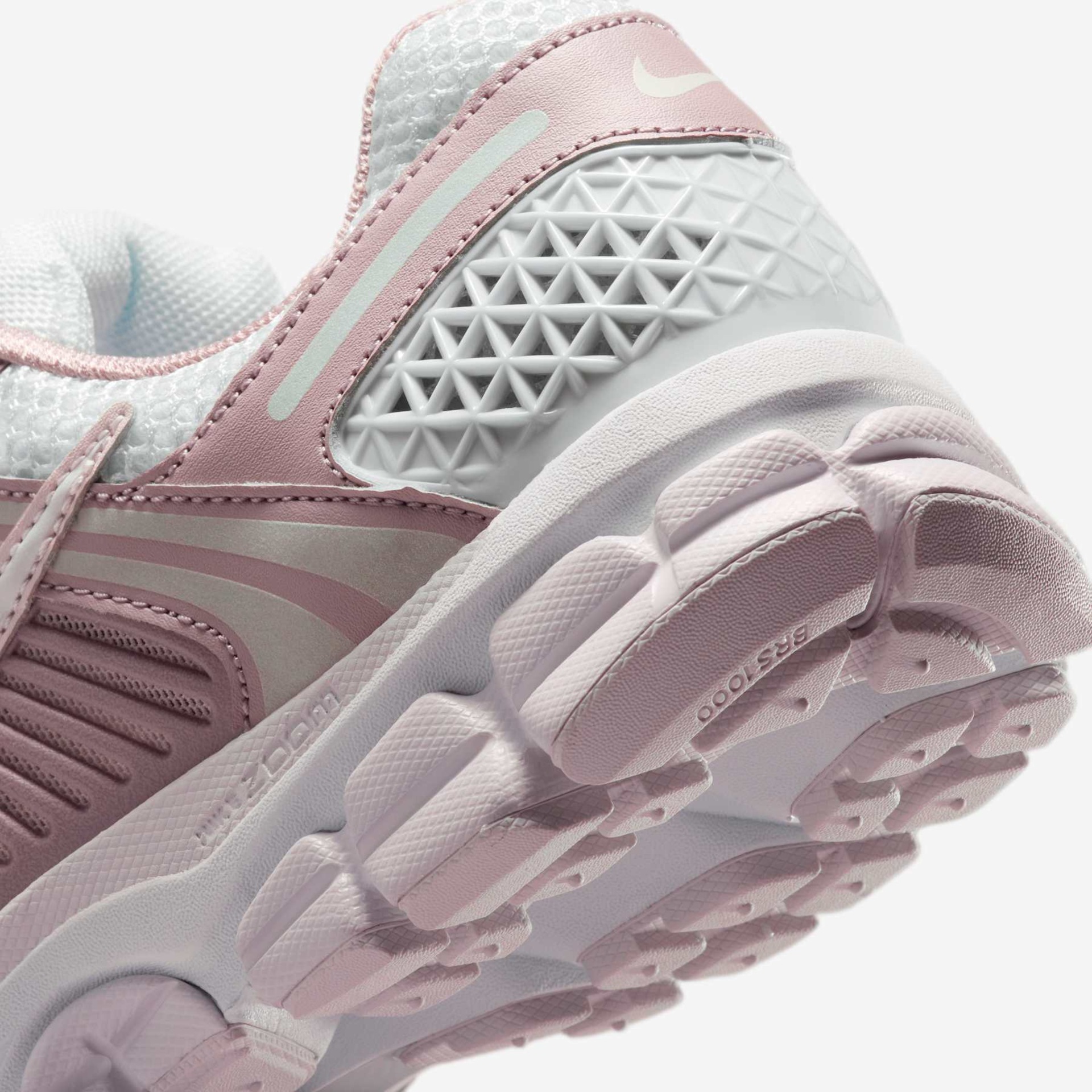 Tênis Nike Zoom Vomero 5 Feminino - Foto 8