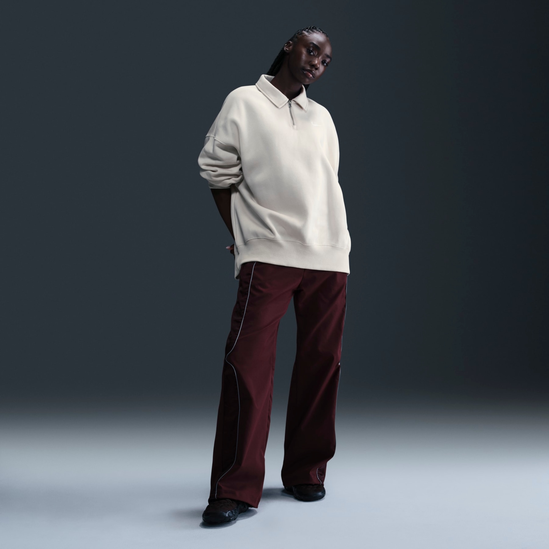 Camisa Polo Nike Sportswear Phoenix Fleece Feminina - Foto 4