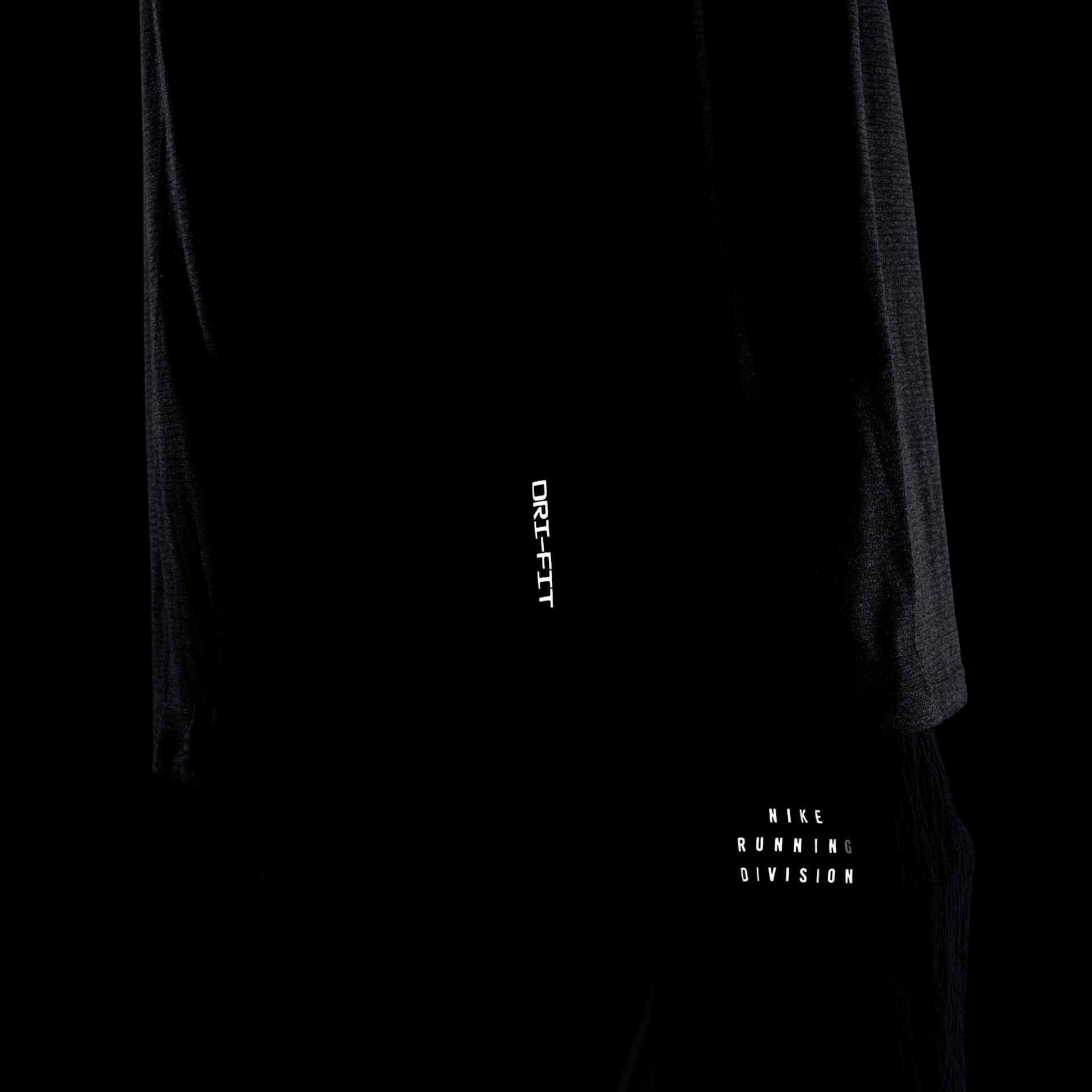 Camiseta Nike Dri-FIT Rise365 Masculina - Foto 9