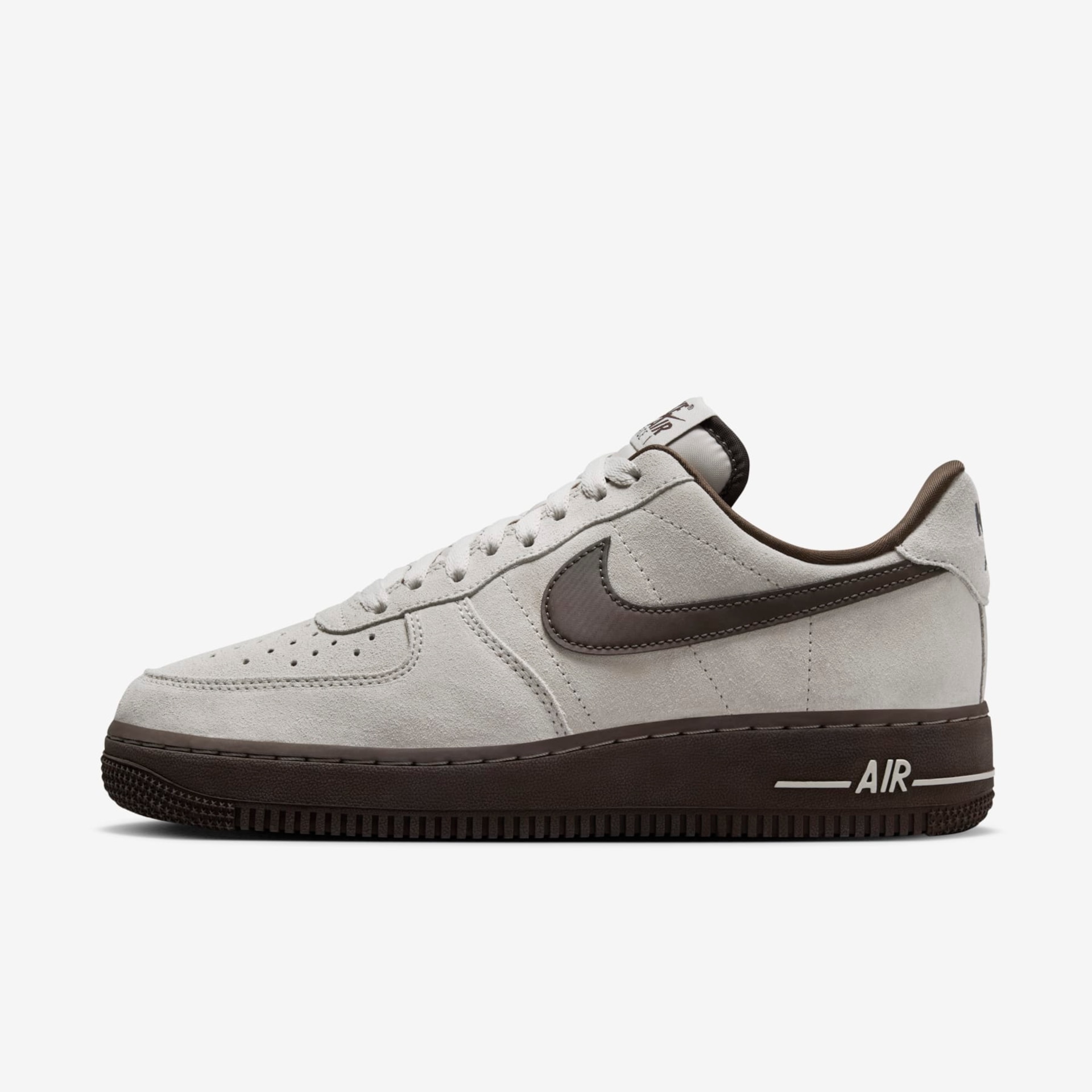 Tênis Nike Air Force 1 Low '07 Feminino - Foto 1