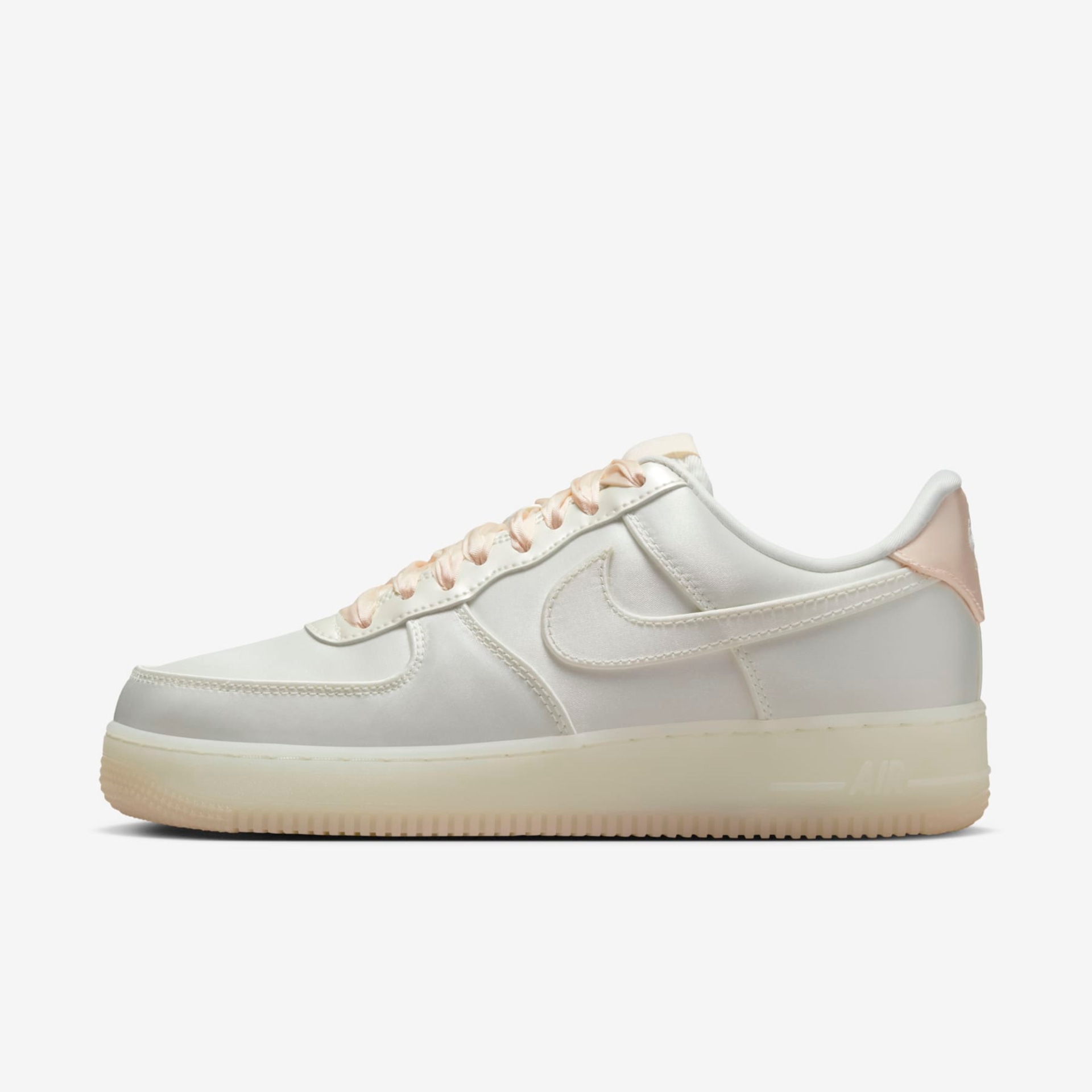 Tênis Nike Air Force 1 ´07 LV8 Feminino - Foto 1
