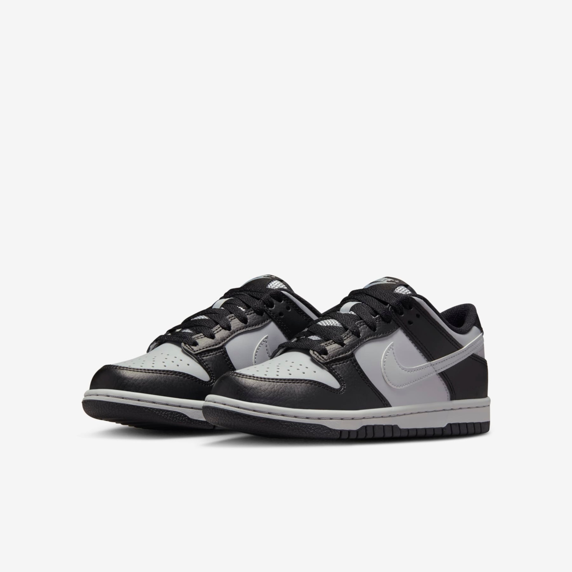 Tênis Nike Dunk Low GS Infantil - Foto 5