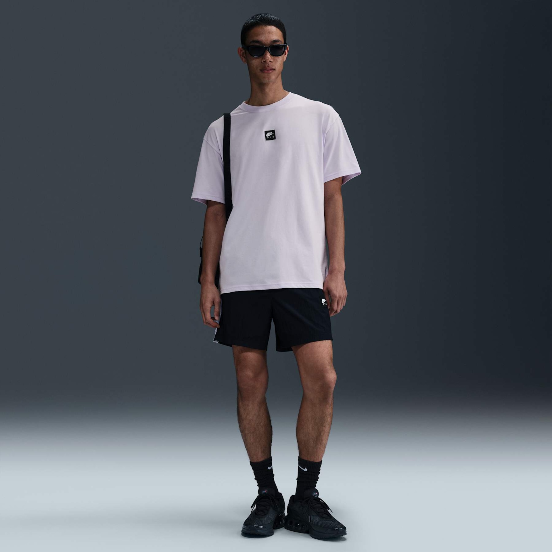 Camiseta Nike Max90 Air Essential Masculina - Foto 4