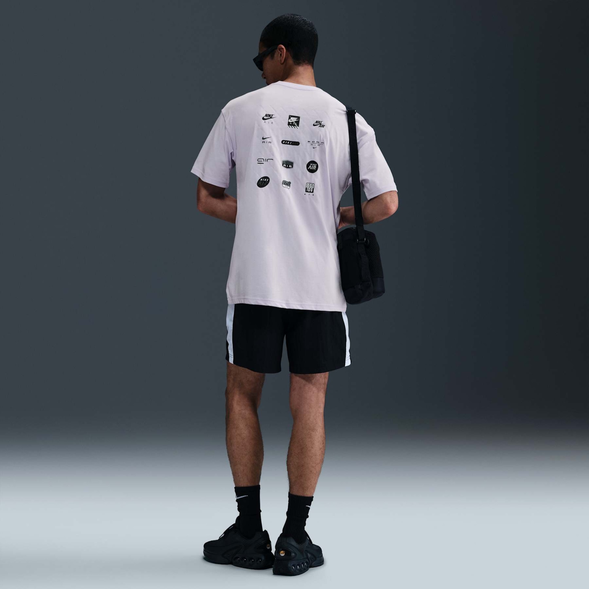 Camiseta Nike Max90 Air Essential Masculina - Foto 5