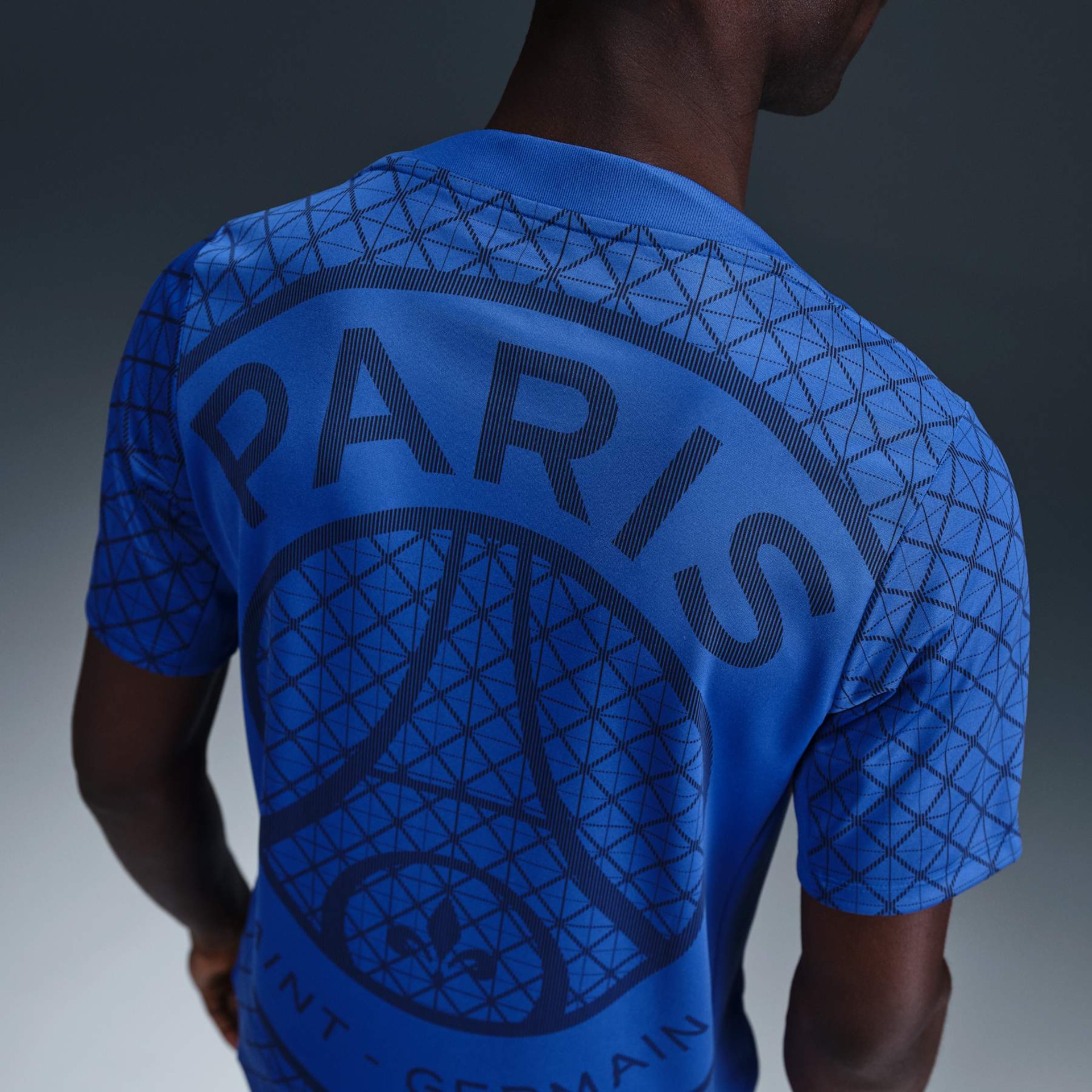 Camiseta Nike Paris Saint-Germain Academy Pro Masculina - Foto 2
