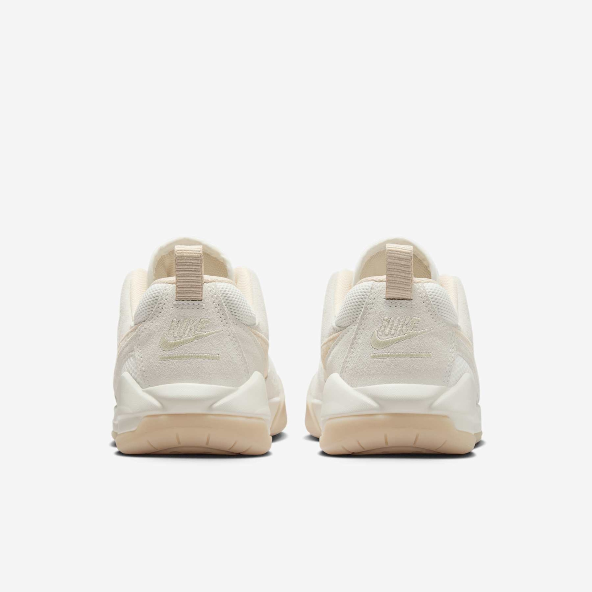 Tênis Jordan CMFT ERA Feminino - Foto 6