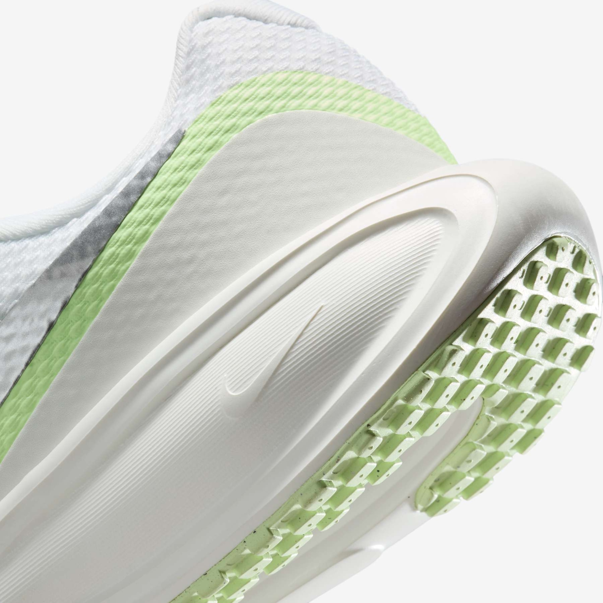 Tênis Nike Revolution 8 Feminino - Foto 8