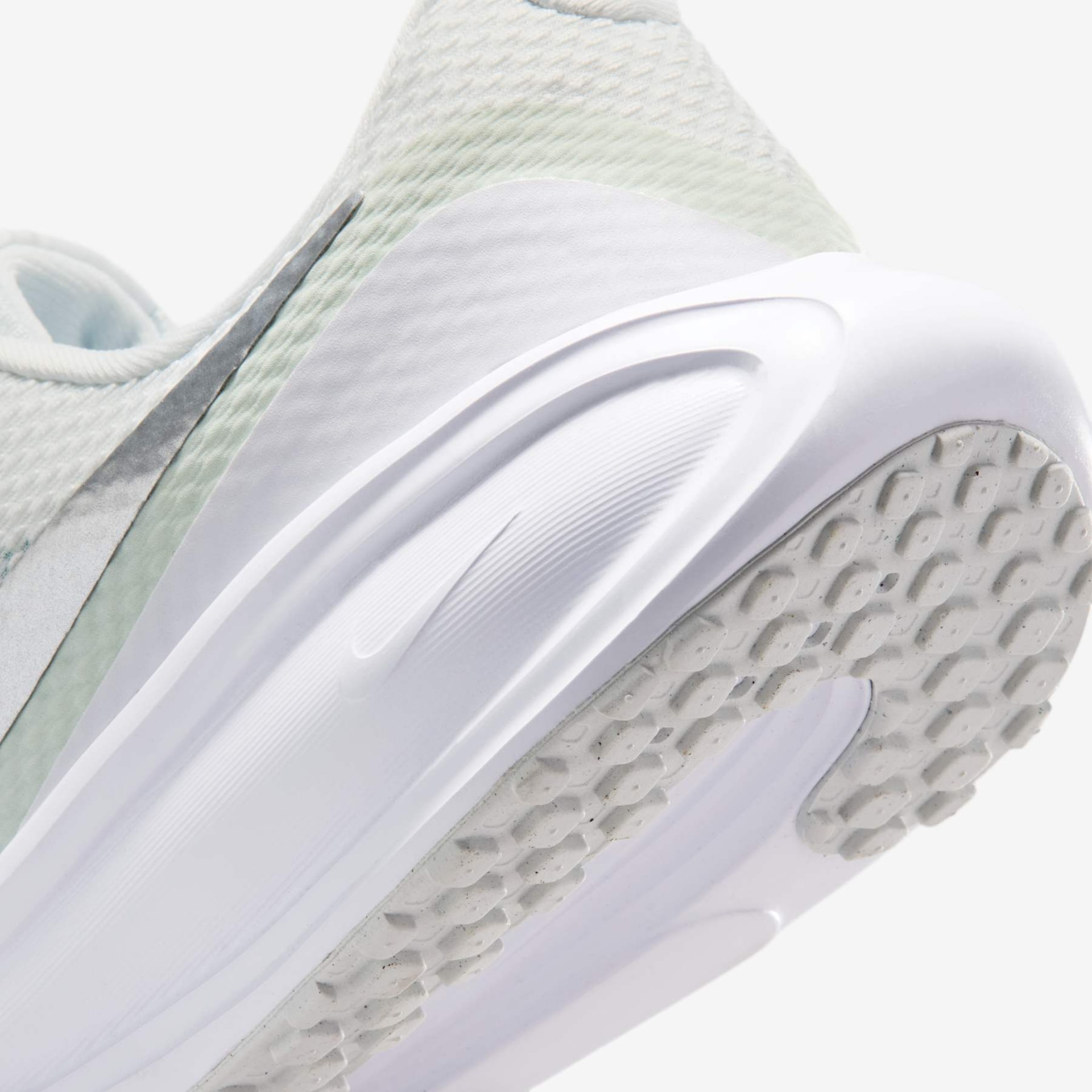 Tênis Nike Revolution 8 Feminino - Foto 8