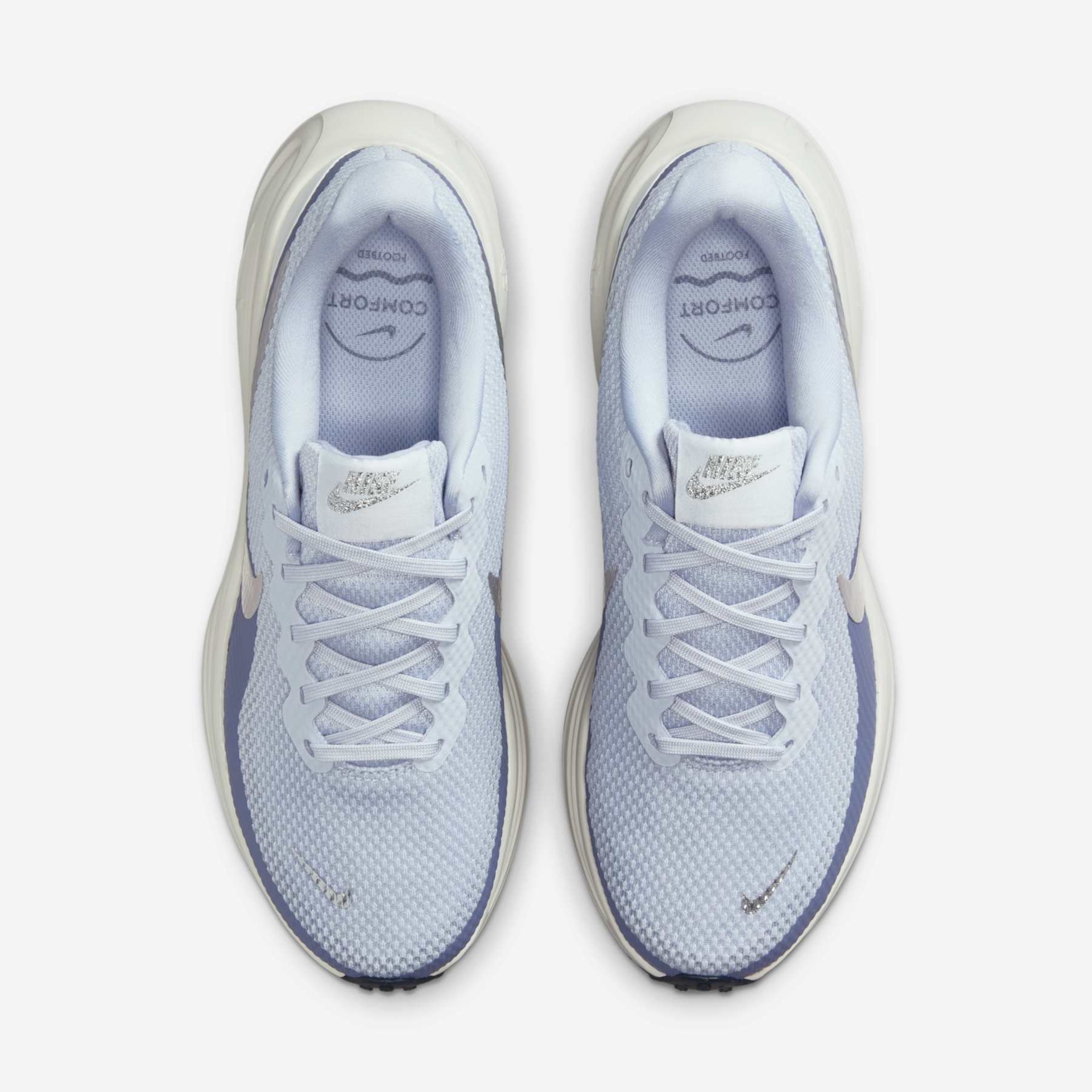 Tênis Nike Revolution 8 Feminino - Foto 4