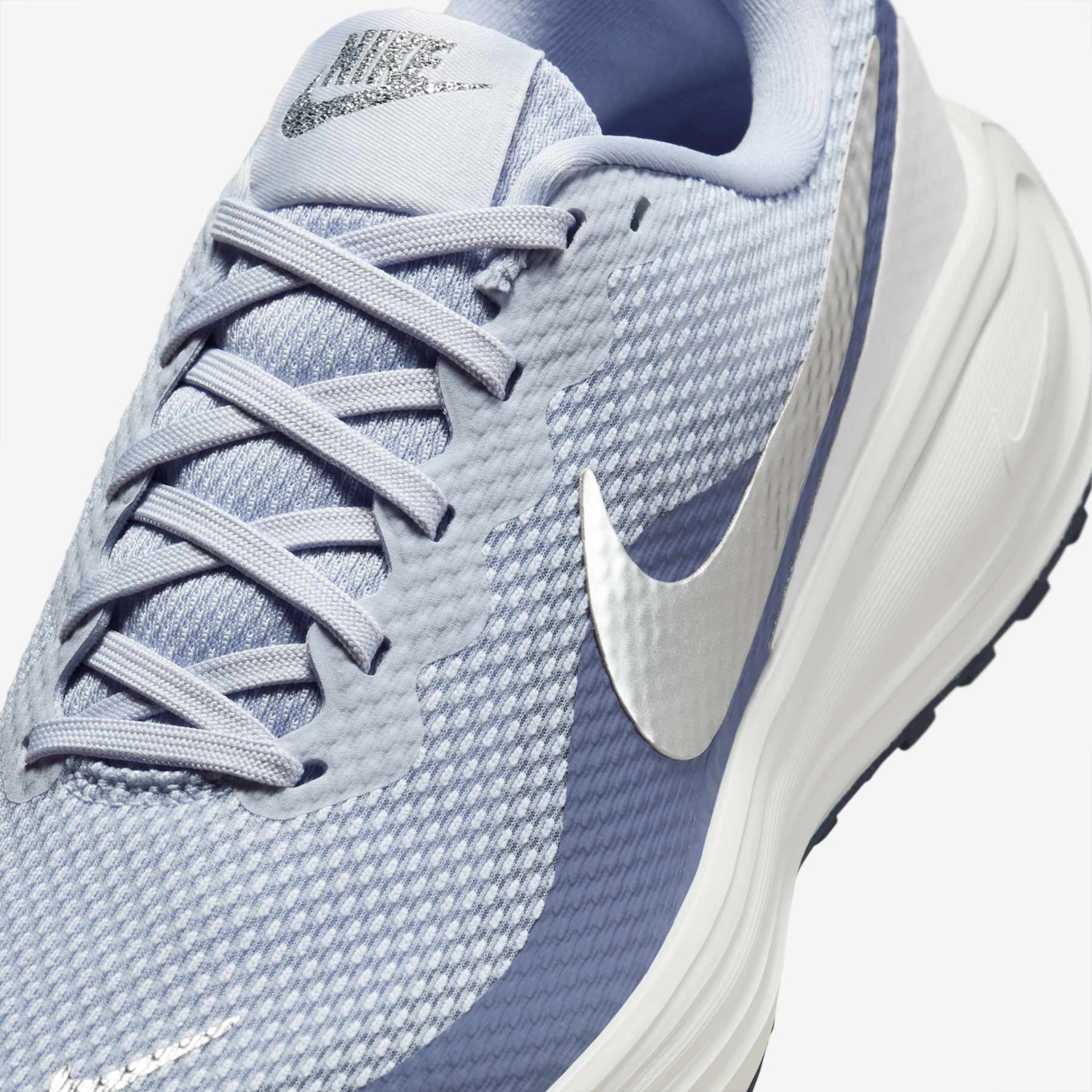 Tênis Nike Revolution 8 Feminino - Foto 7