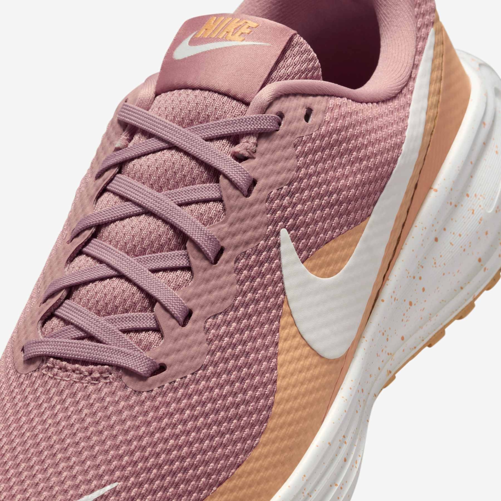 Tênis Nike Revolution 8 Feminino - Foto 7