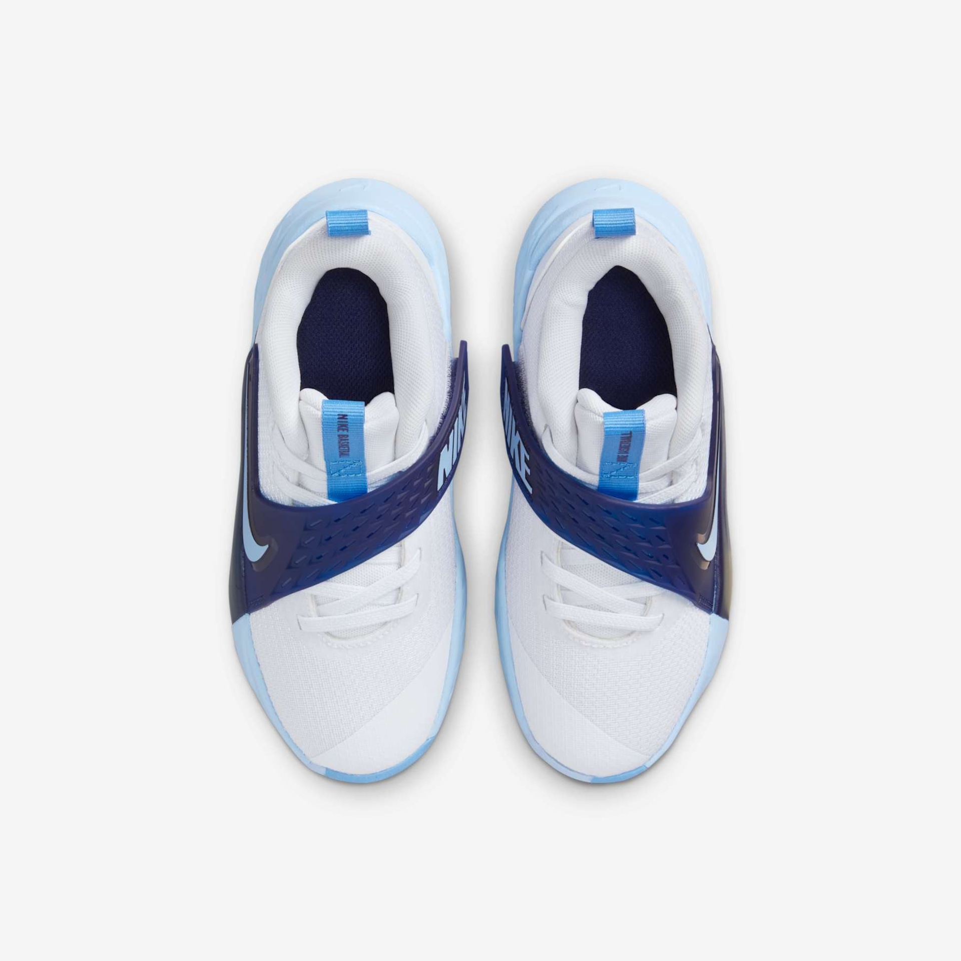 Tênis Nike Team Hustle D12 Infantil - Foto 4