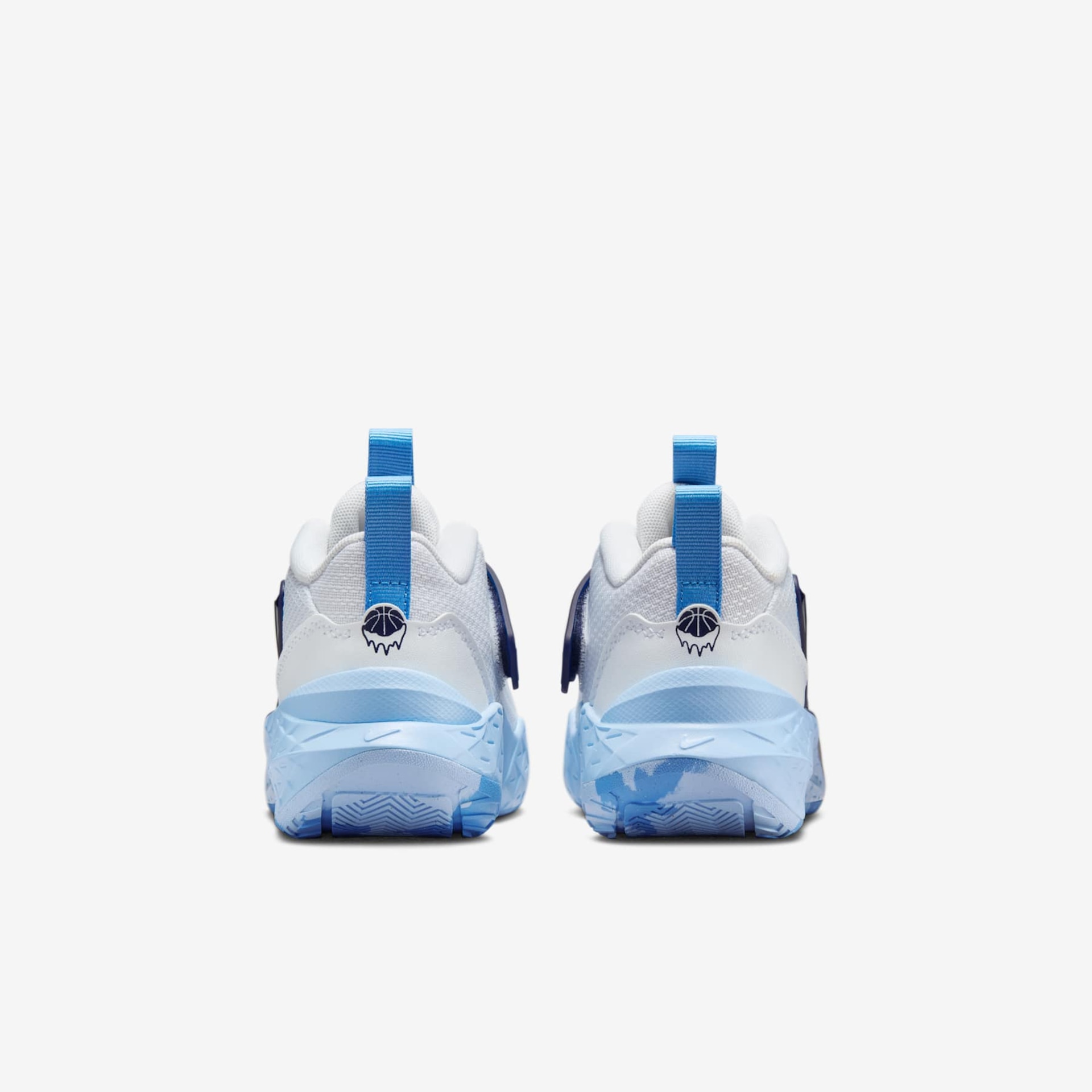 Tênis Nike Team Hustle D12 Infantil - Foto 6