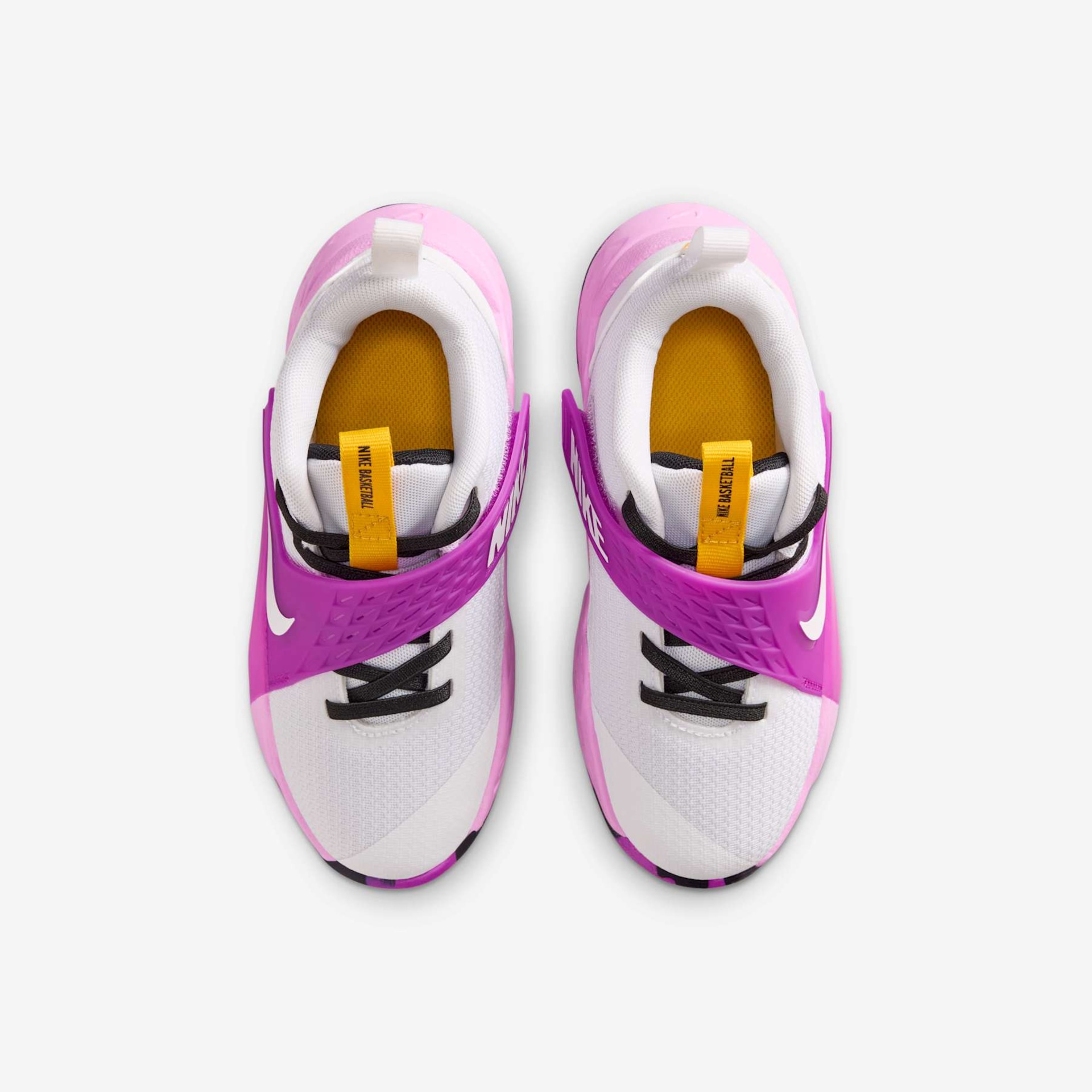 Tênis Nike Team Hustle D12 Infantil - Foto 4