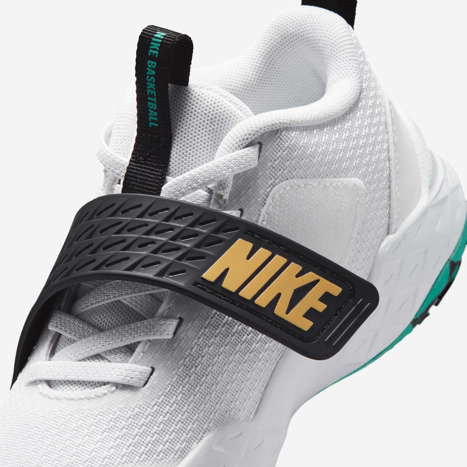 Tênis Nike Team Hustle D12 Infantil - Foto 9