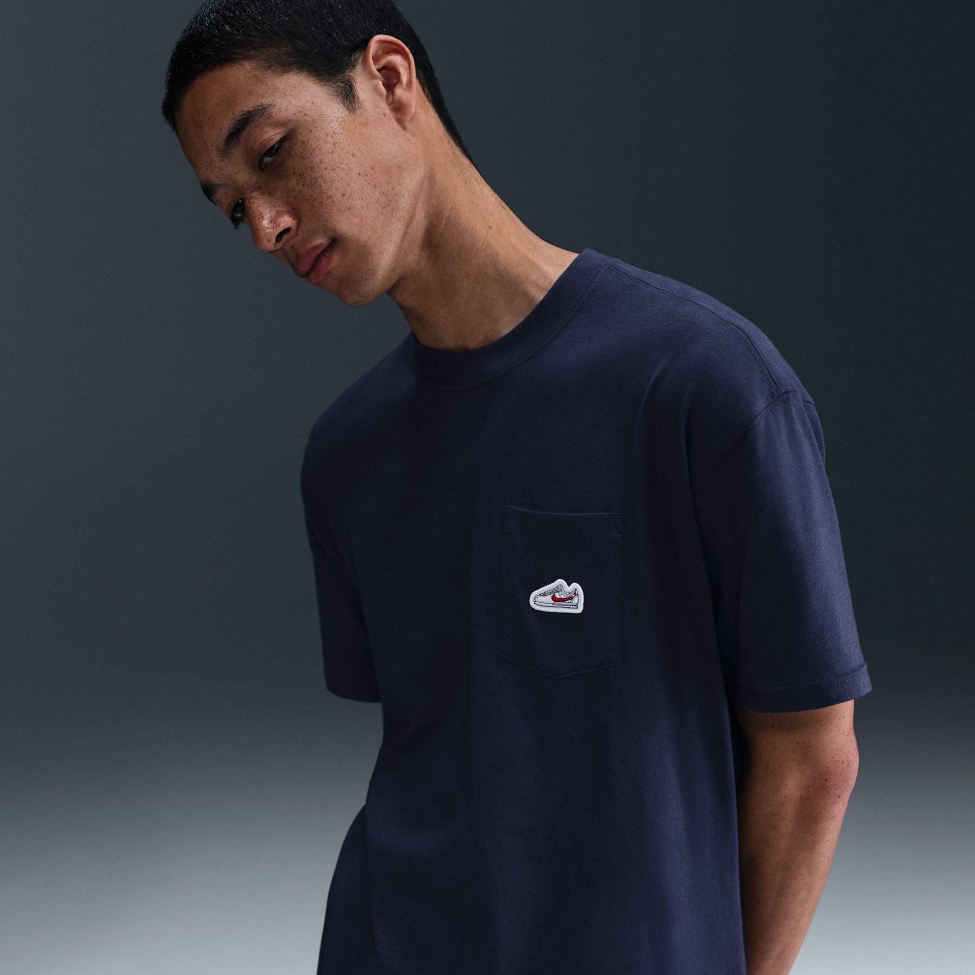 Imagem principal de Camiseta Nike Sportswear M90 SNKRS Masculina