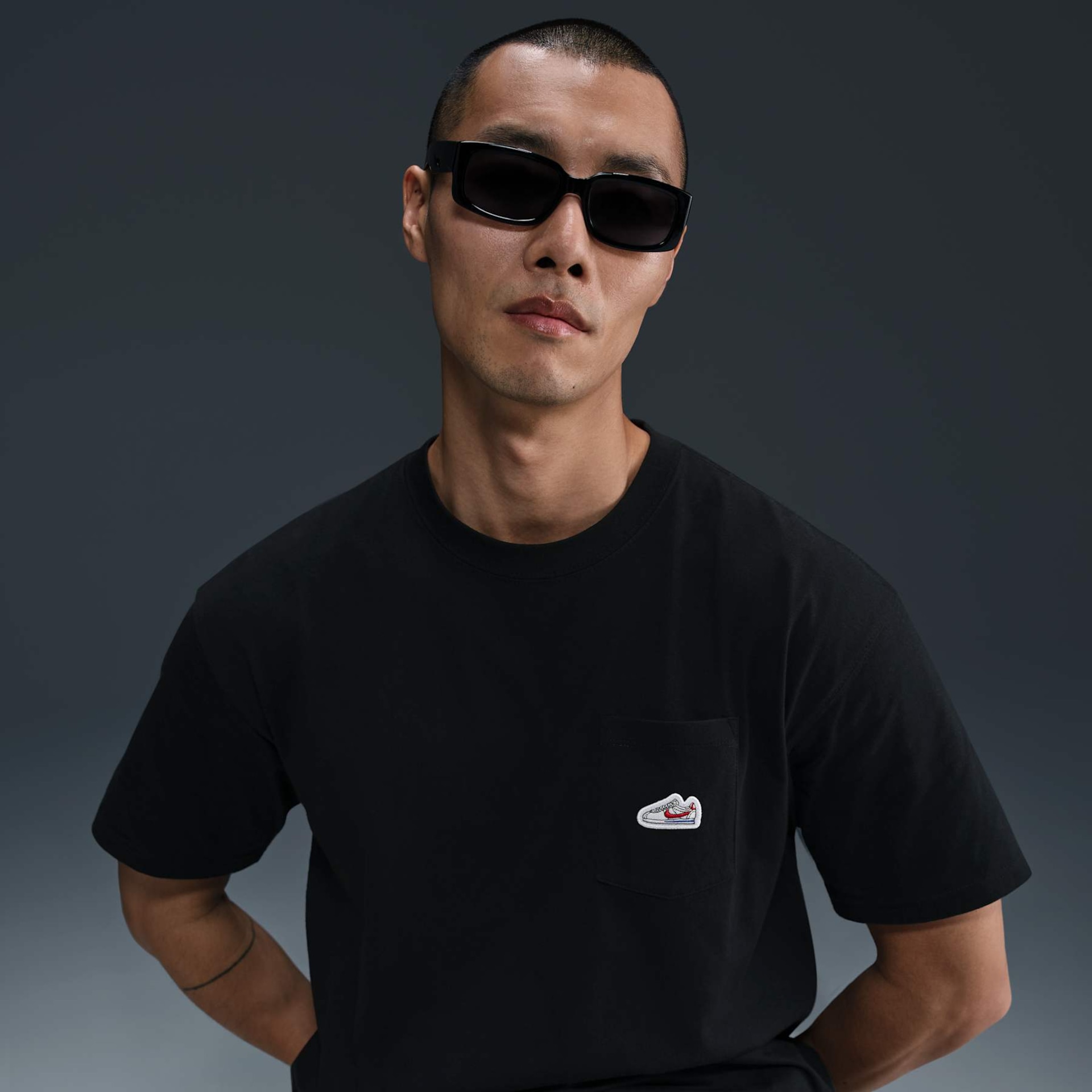 Camiseta Nike Sportswear M90 SNKRS Masculina - Foto 3