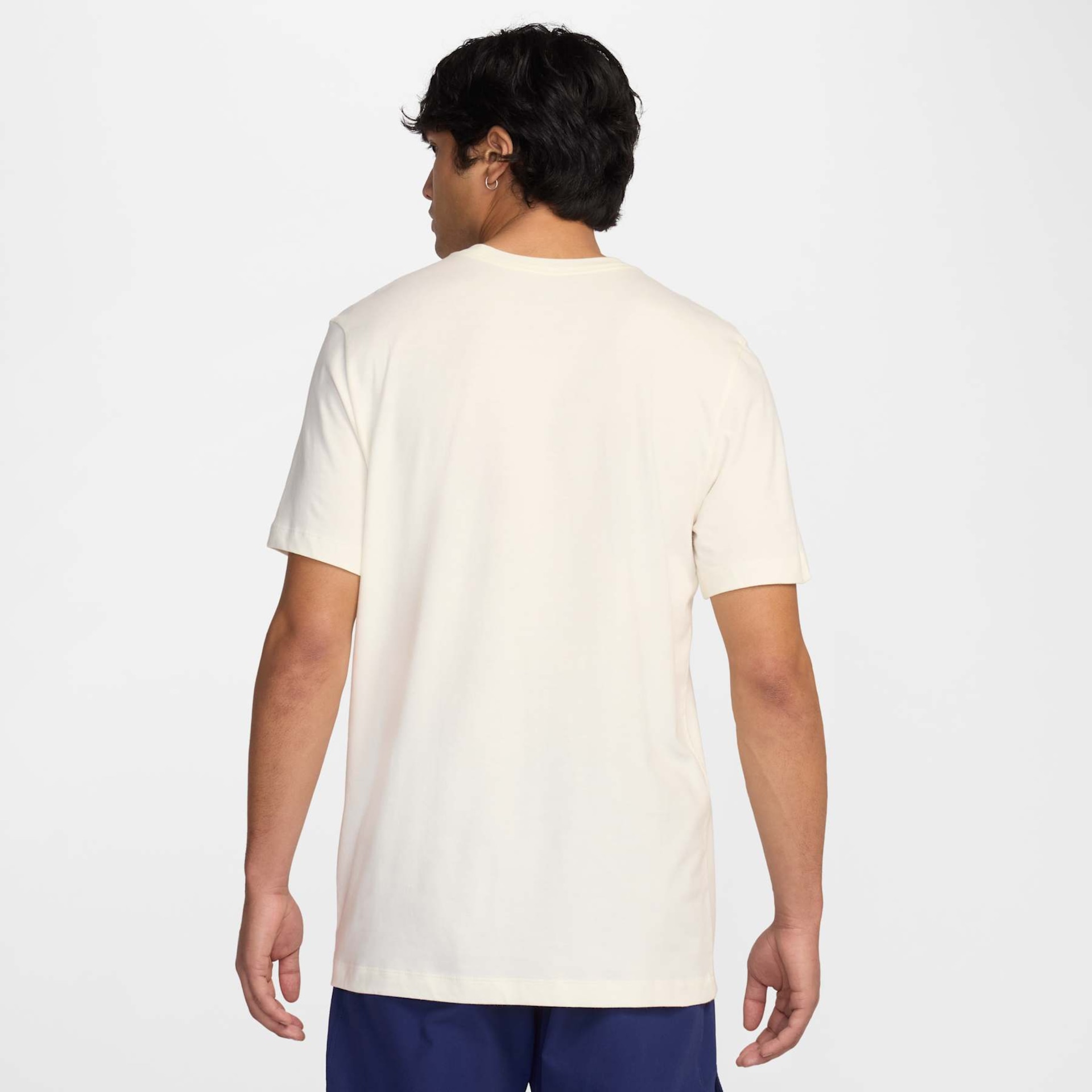 Camiseta Nike Sportswear OC Masculina - Foto 2