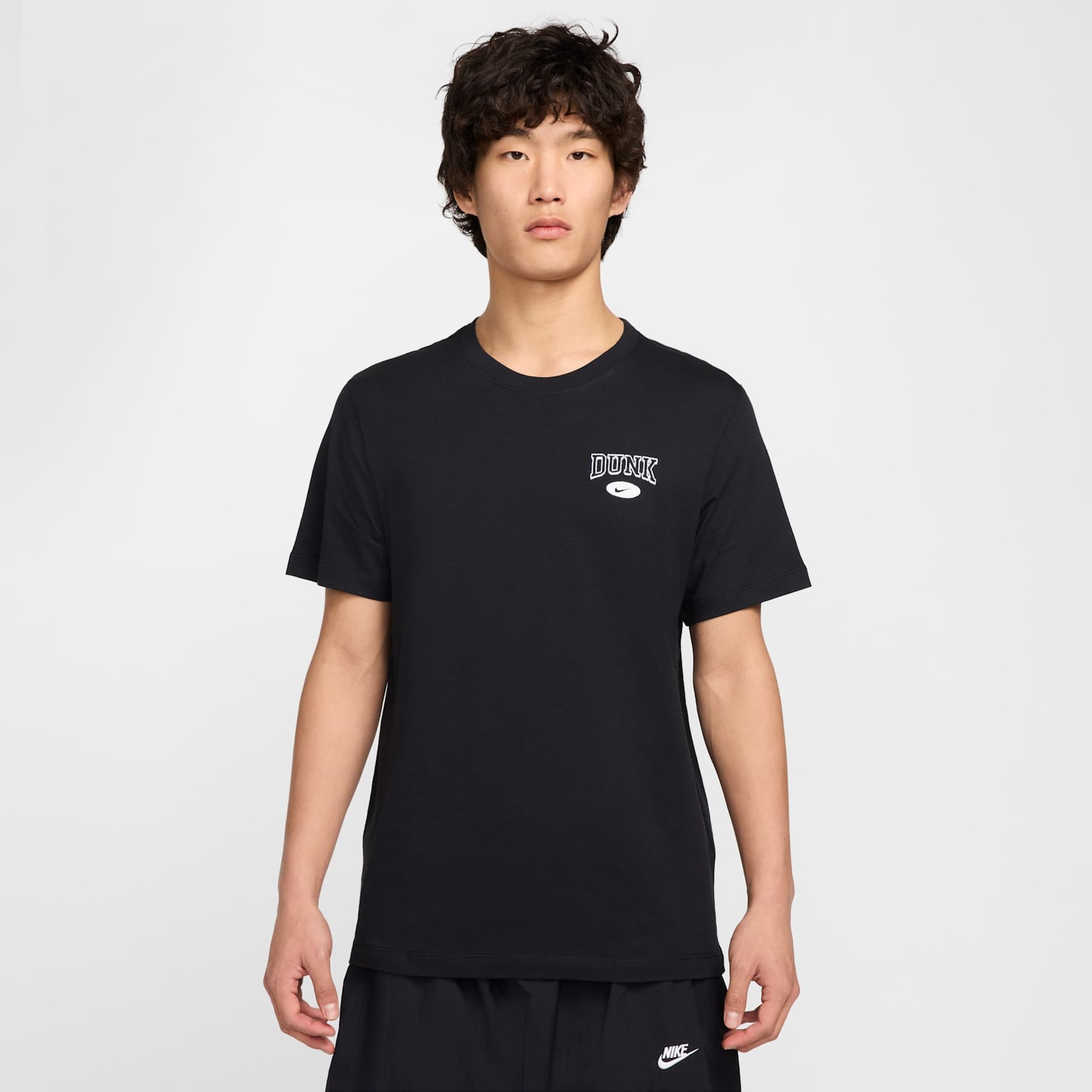 Camiseta Nike Sportswear OC Masculina - Foto 1