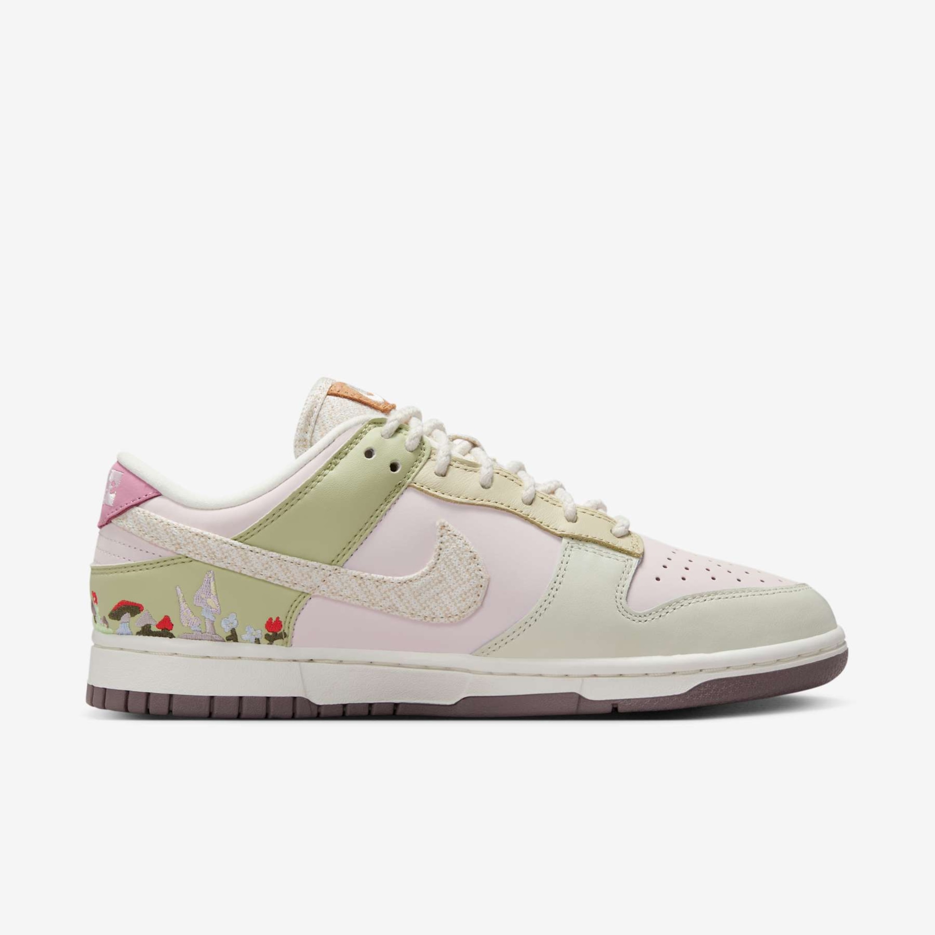 Tênis Nike Dunk Low Lx Feminino - Foto 3