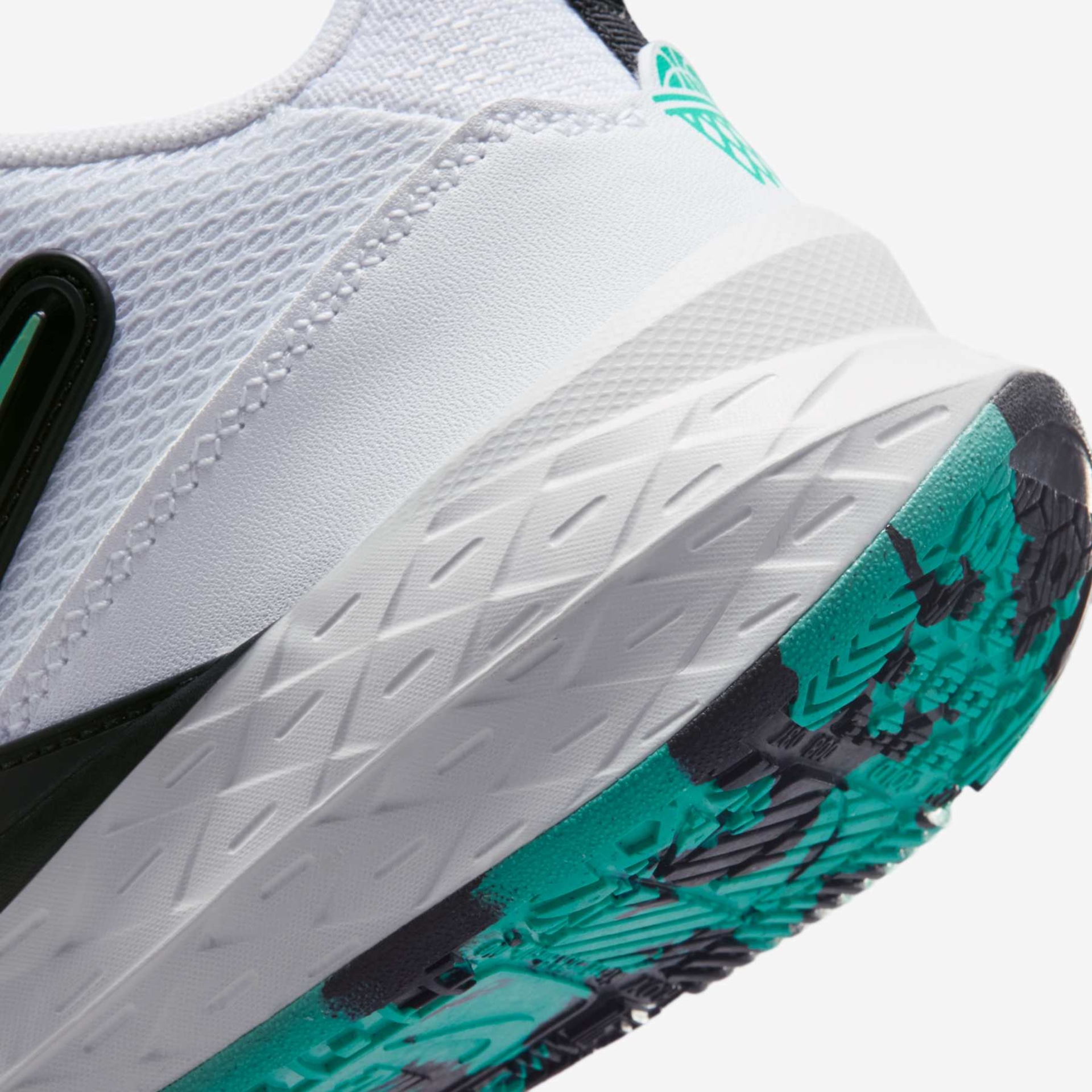 Tênis Nike Team Hustle D 12 Infantil - Foto 8