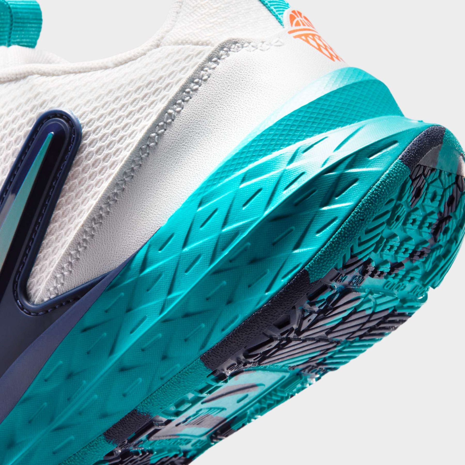 Tênis Nike Team Hustle D 12 Infantil - Foto 8