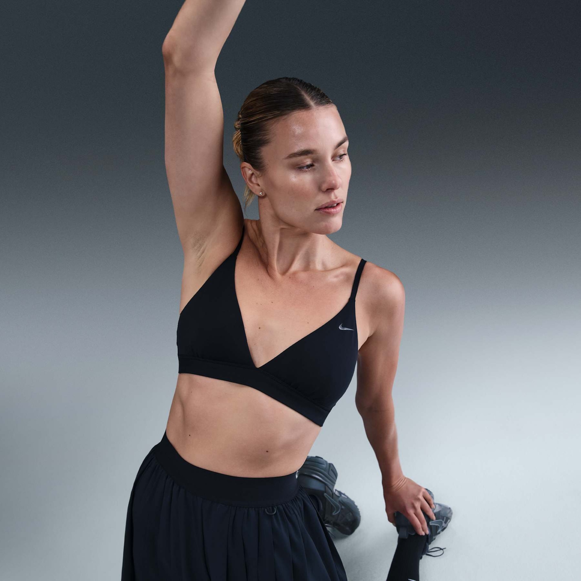 Top Nike Dri-FIT Triangle Feminino - Foto 3