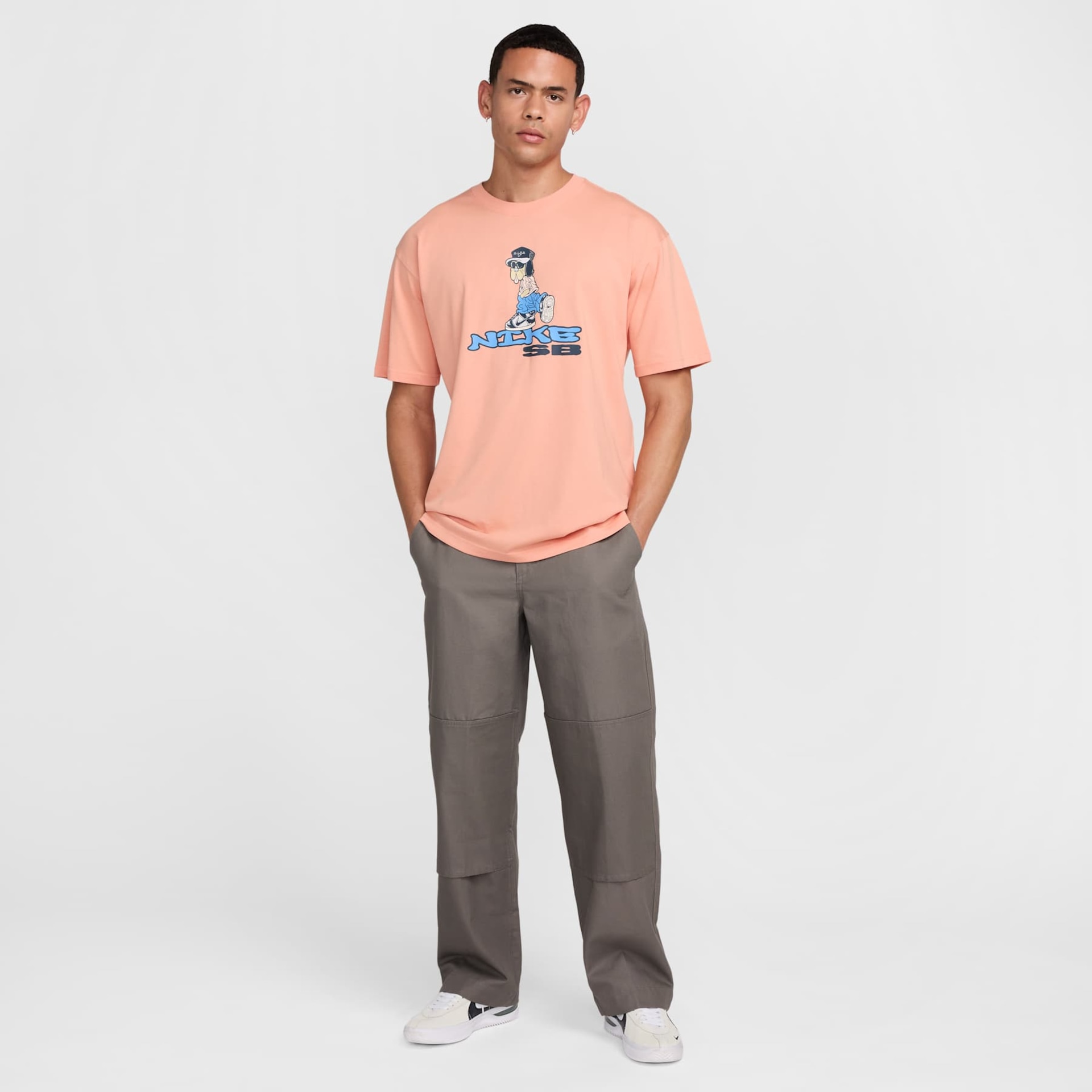 Camiseta Nike SB Dunk Dog Masculina - Foto 5