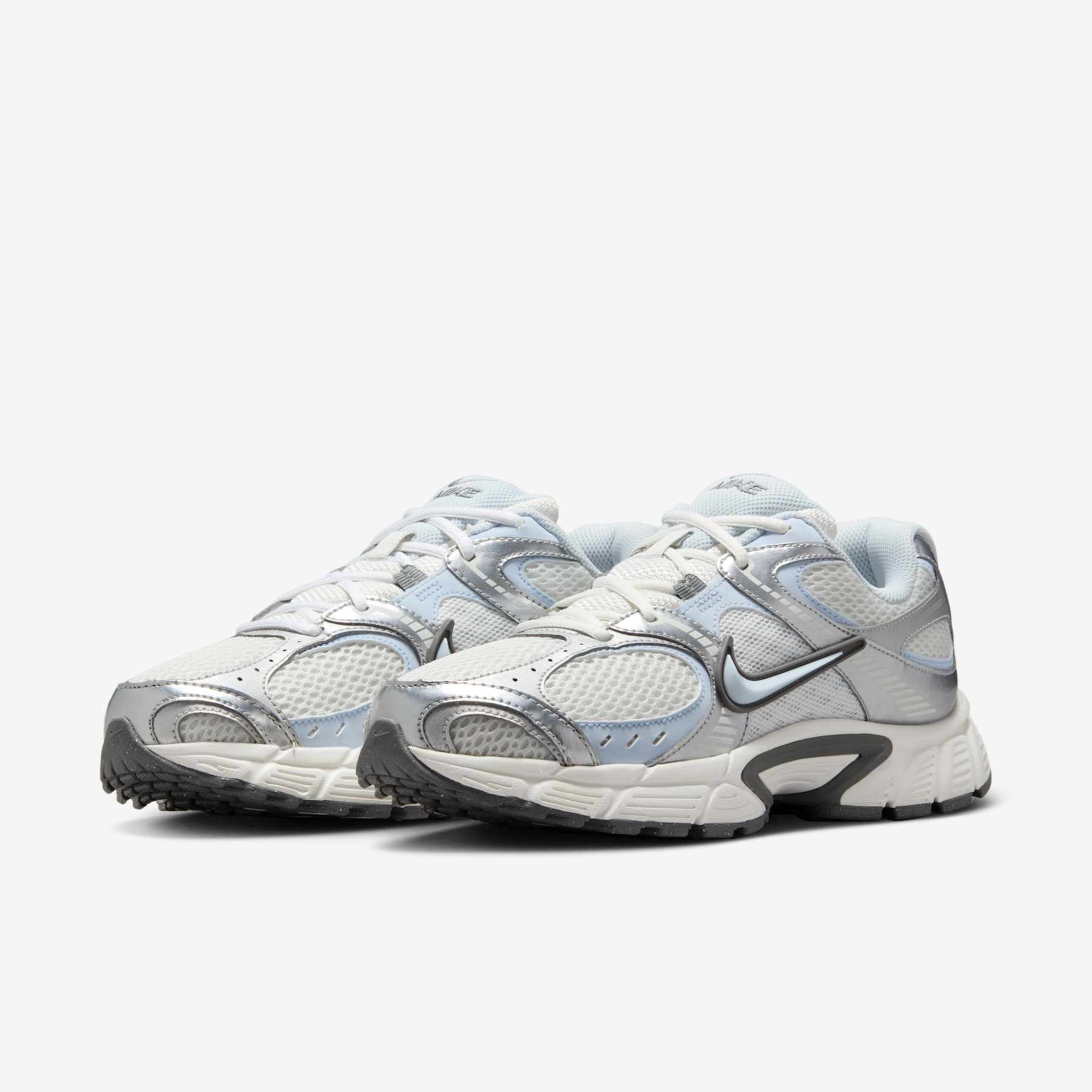 Tênis Nike V5 Runner Feminino - Foto 5