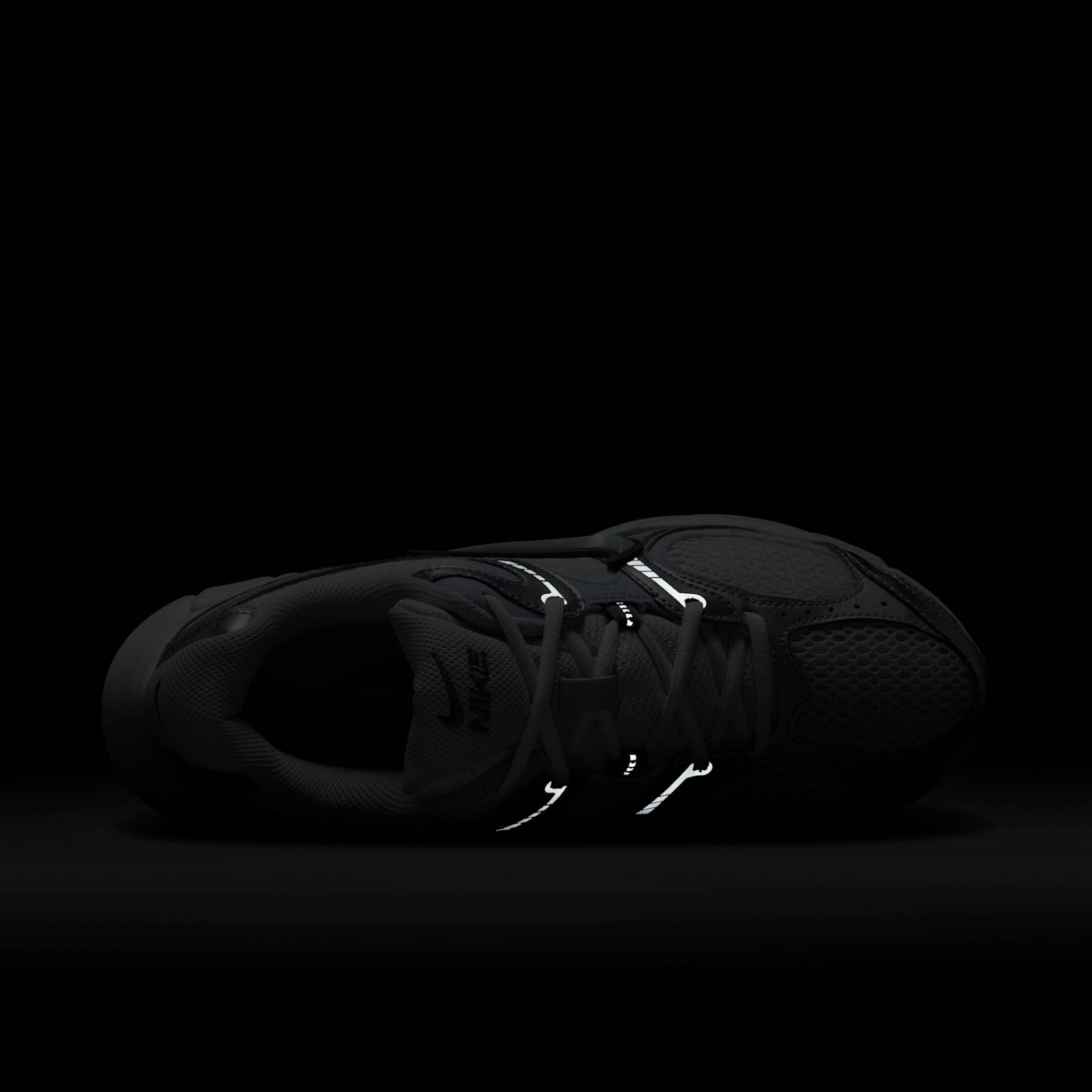 Tênis Nike V5 Runner Feminino - Foto 9