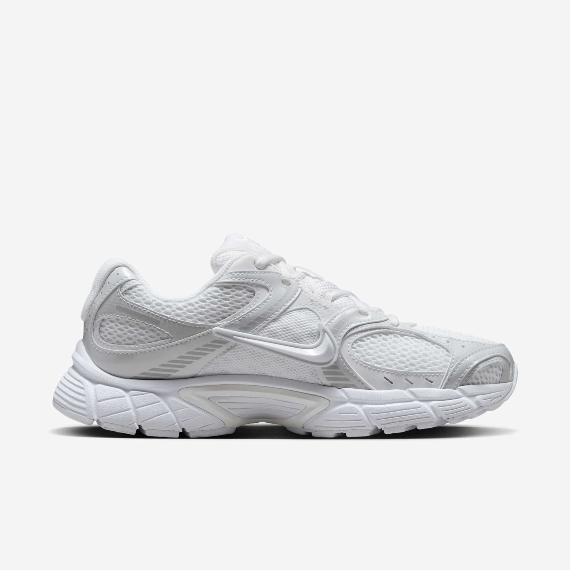 Tênis Nike V5 Runner Feminino - Foto 3