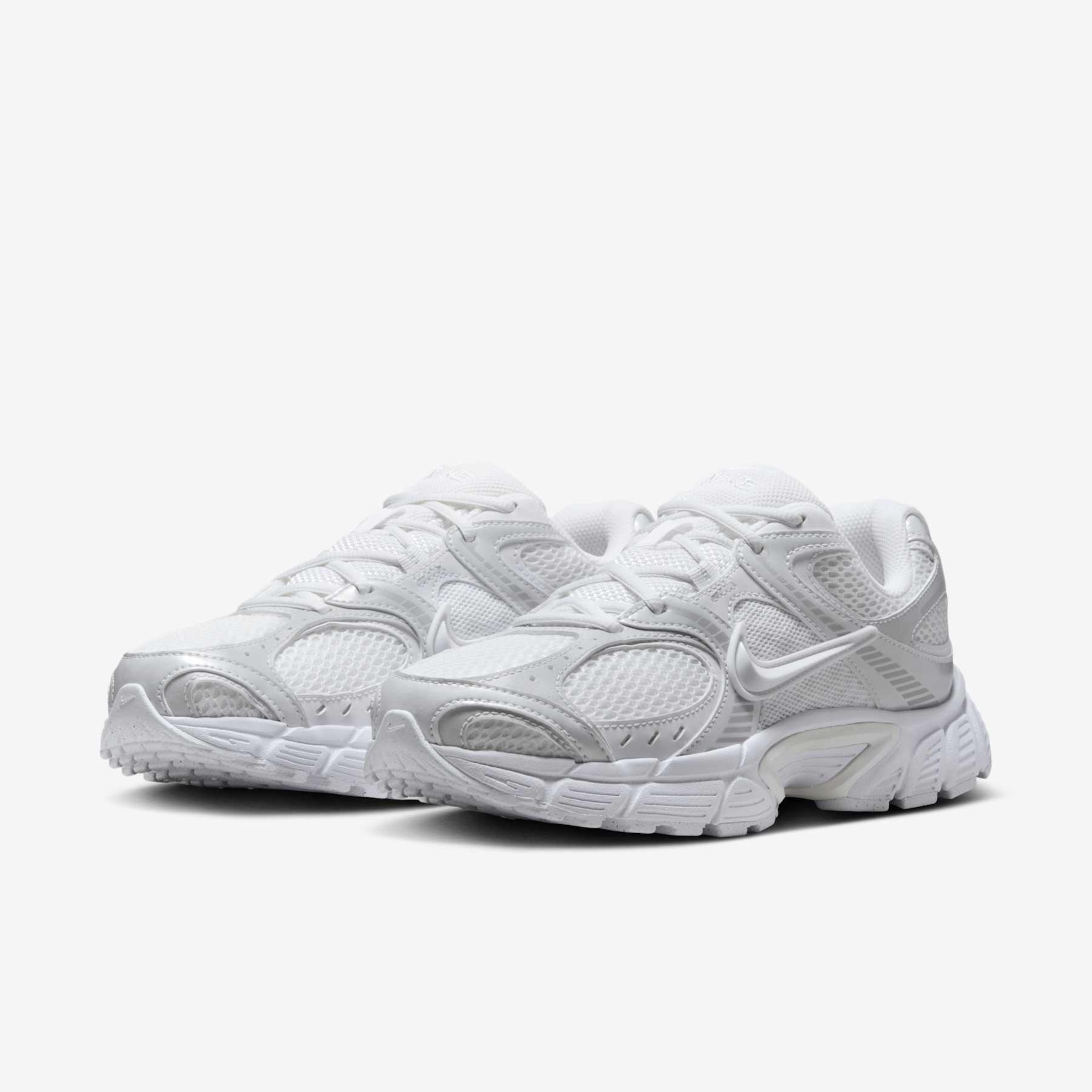 Tênis Nike V5 Runner Feminino - Foto 5