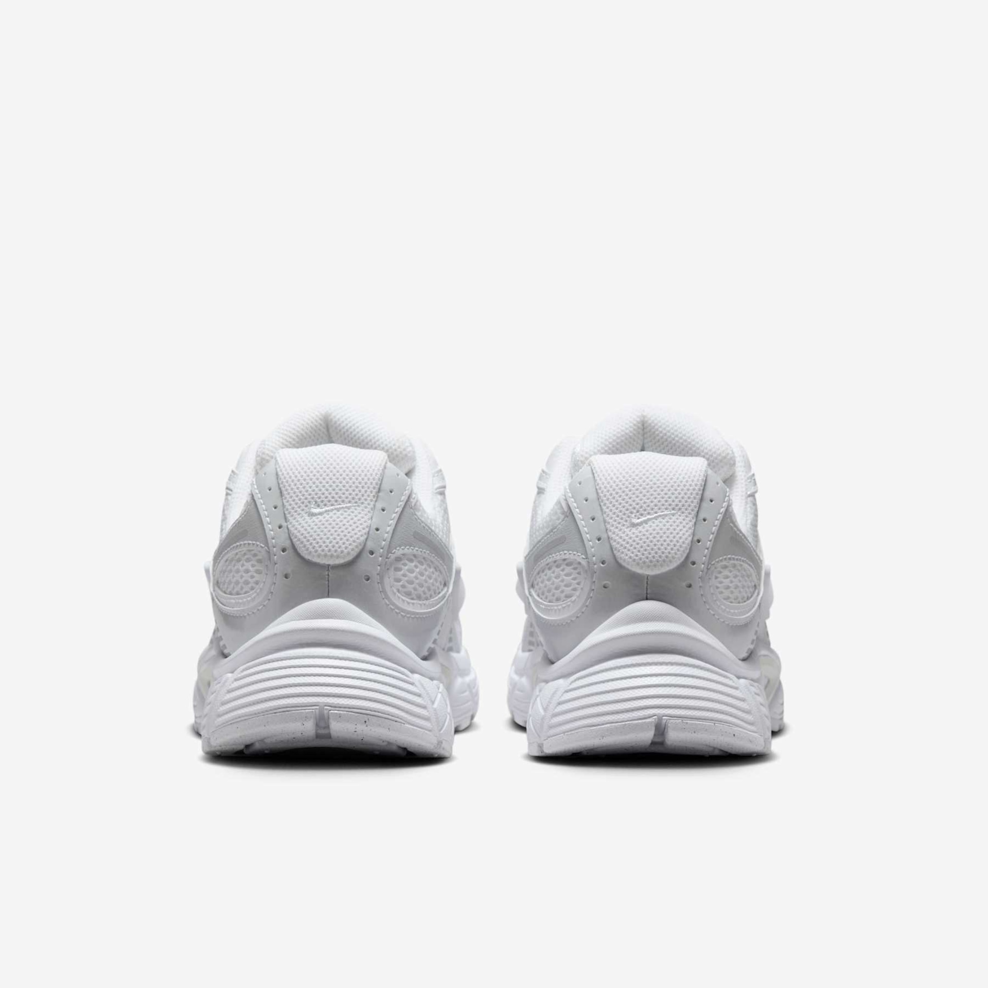 Tênis Nike V5 Runner Feminino - Foto 6