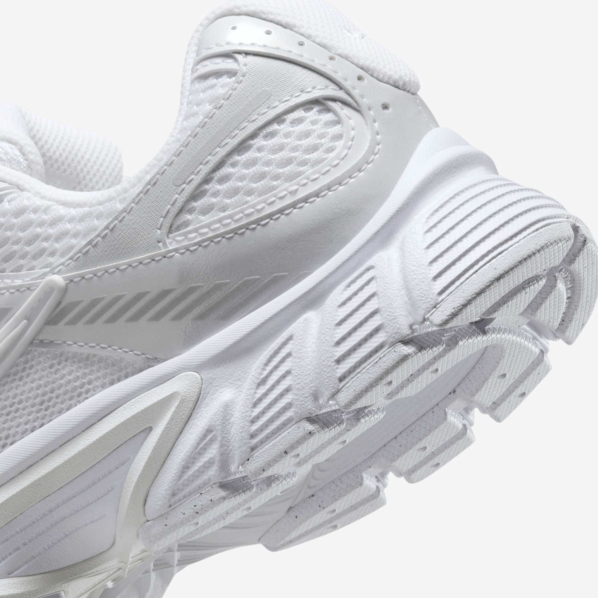 Tênis Nike V5 Runner Feminino - Foto 8