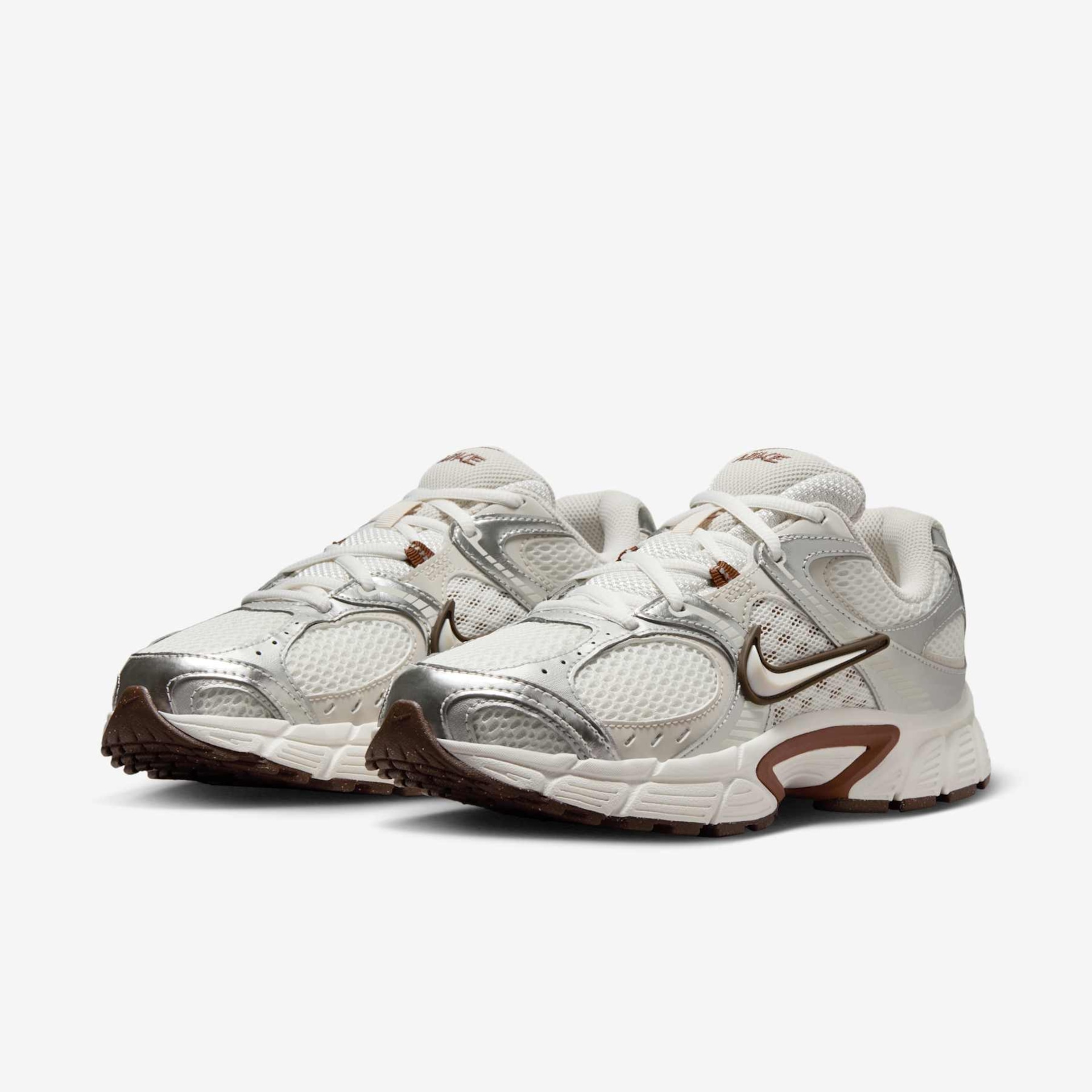 Tênis Nike V5 Runner Feminino - Foto 5