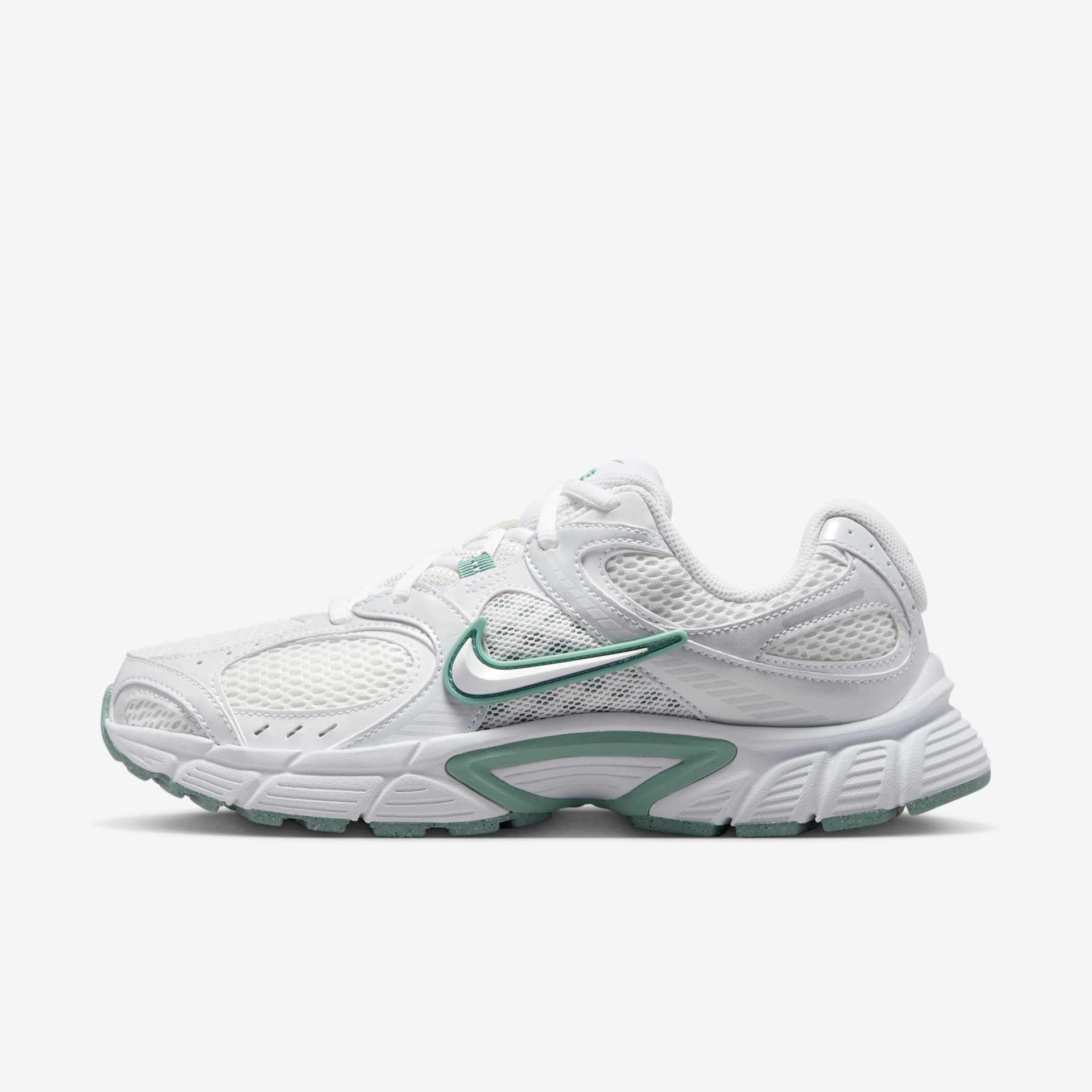 Tênis Nike V5 Runner Feminino - Foto 1