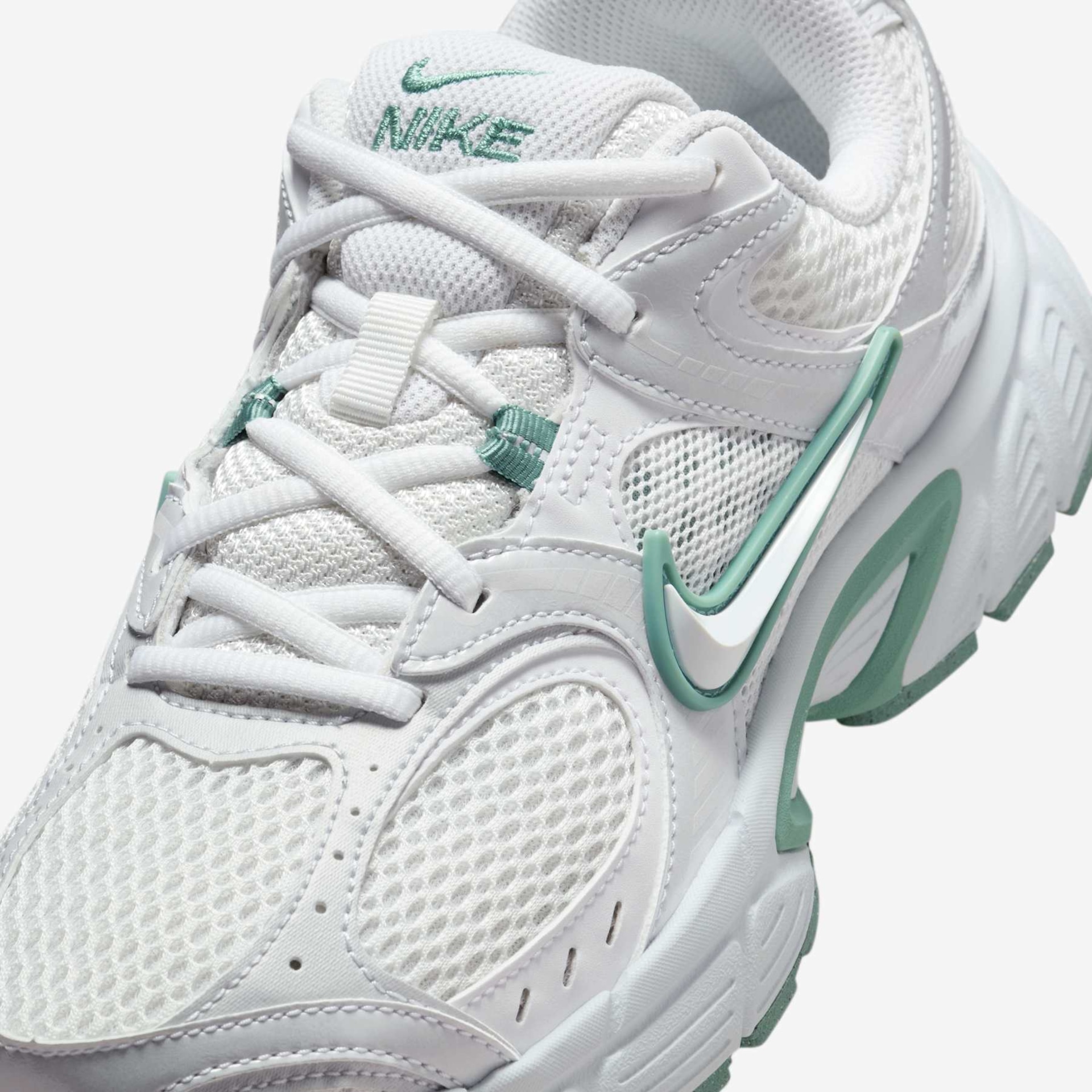 Tênis Nike V5 Runner Feminino - Foto 7