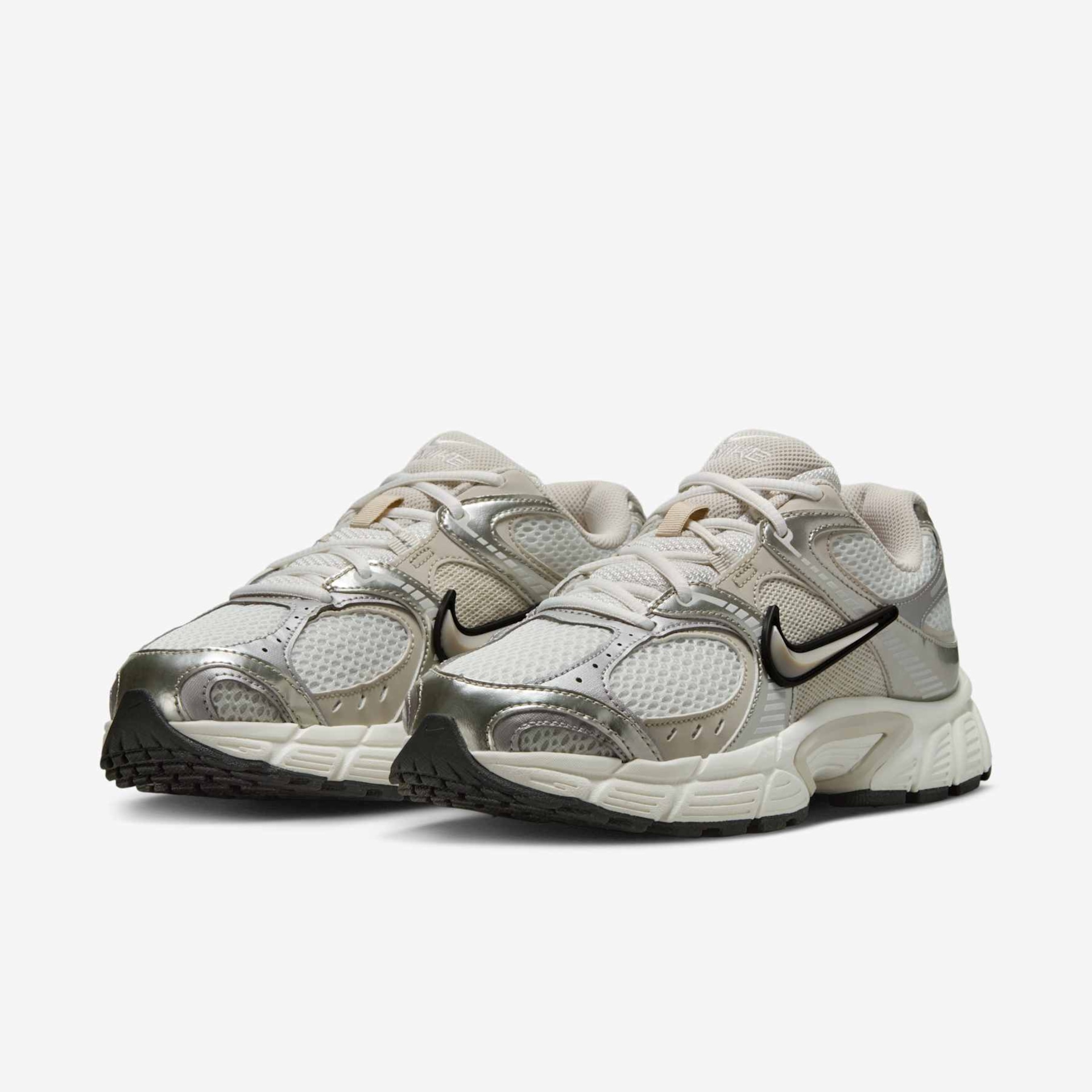Tênis Nike V5 Runner Feminino - Foto 5