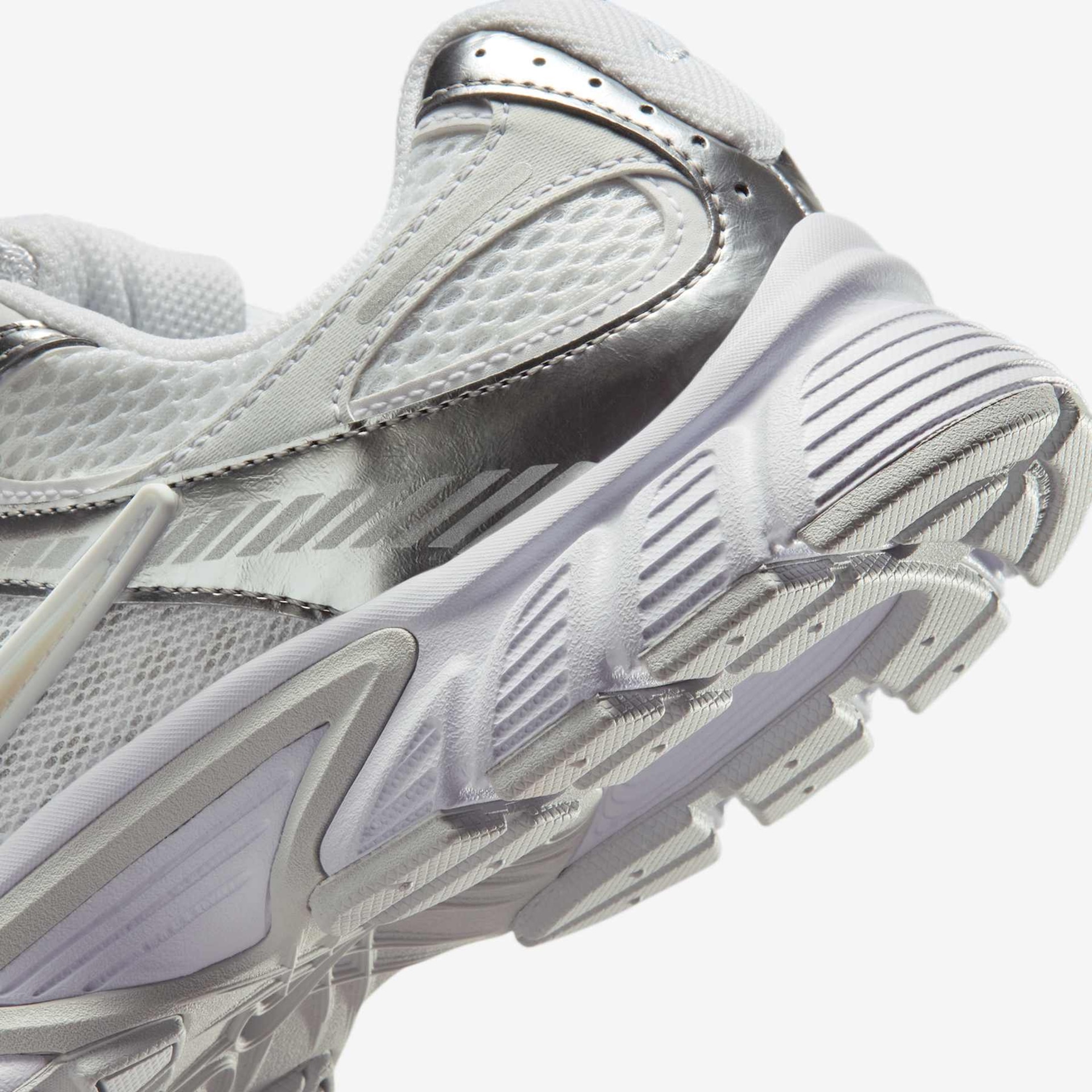 Tênis Nike V5 Runner Feminino - Foto 8