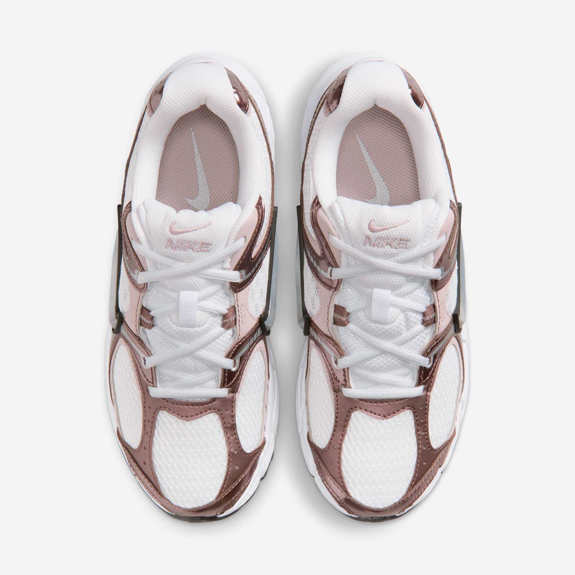 Tênis Nike V5 Runner Feminino - Foto 4