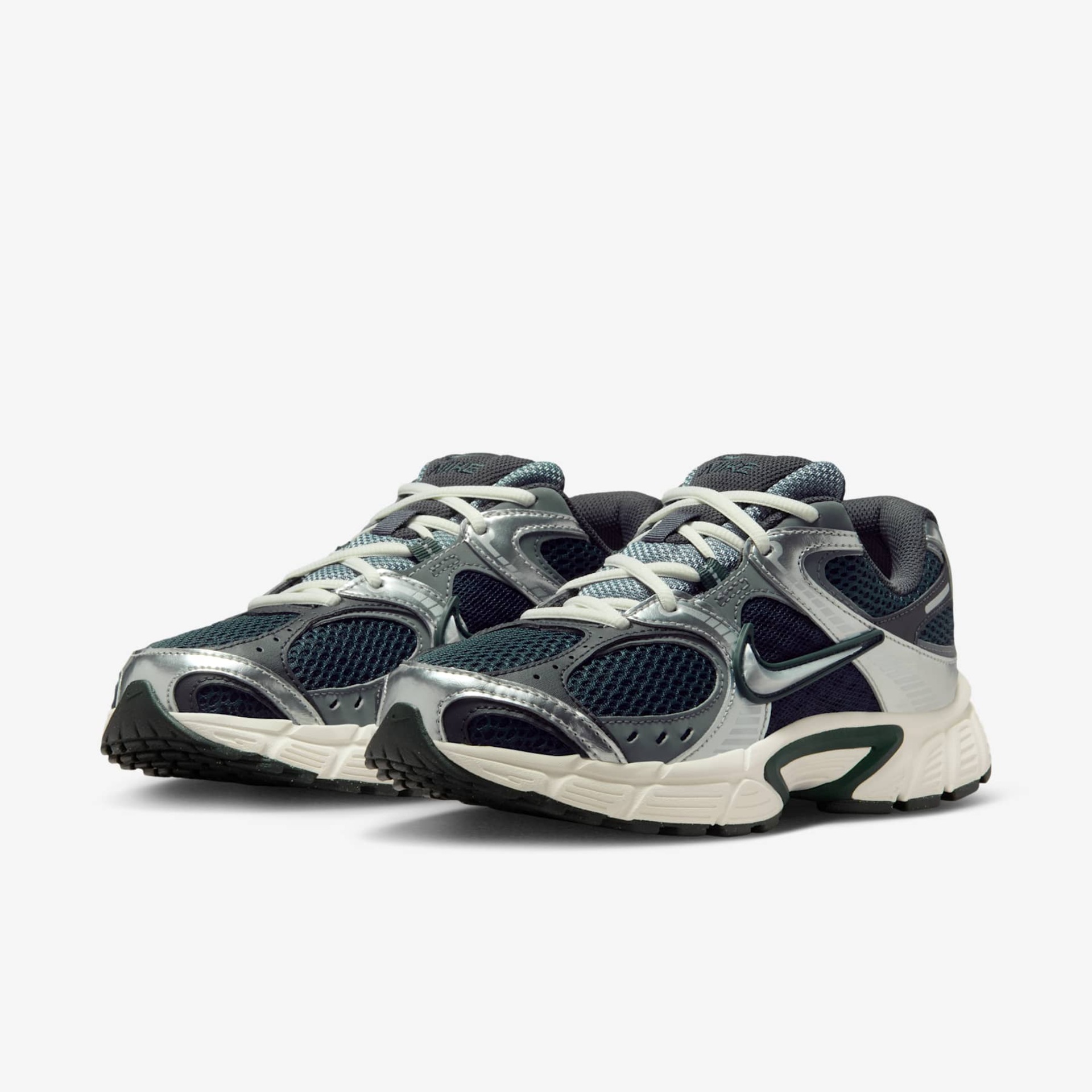 Tênis Nike V5 Runner Feminino - Foto 5