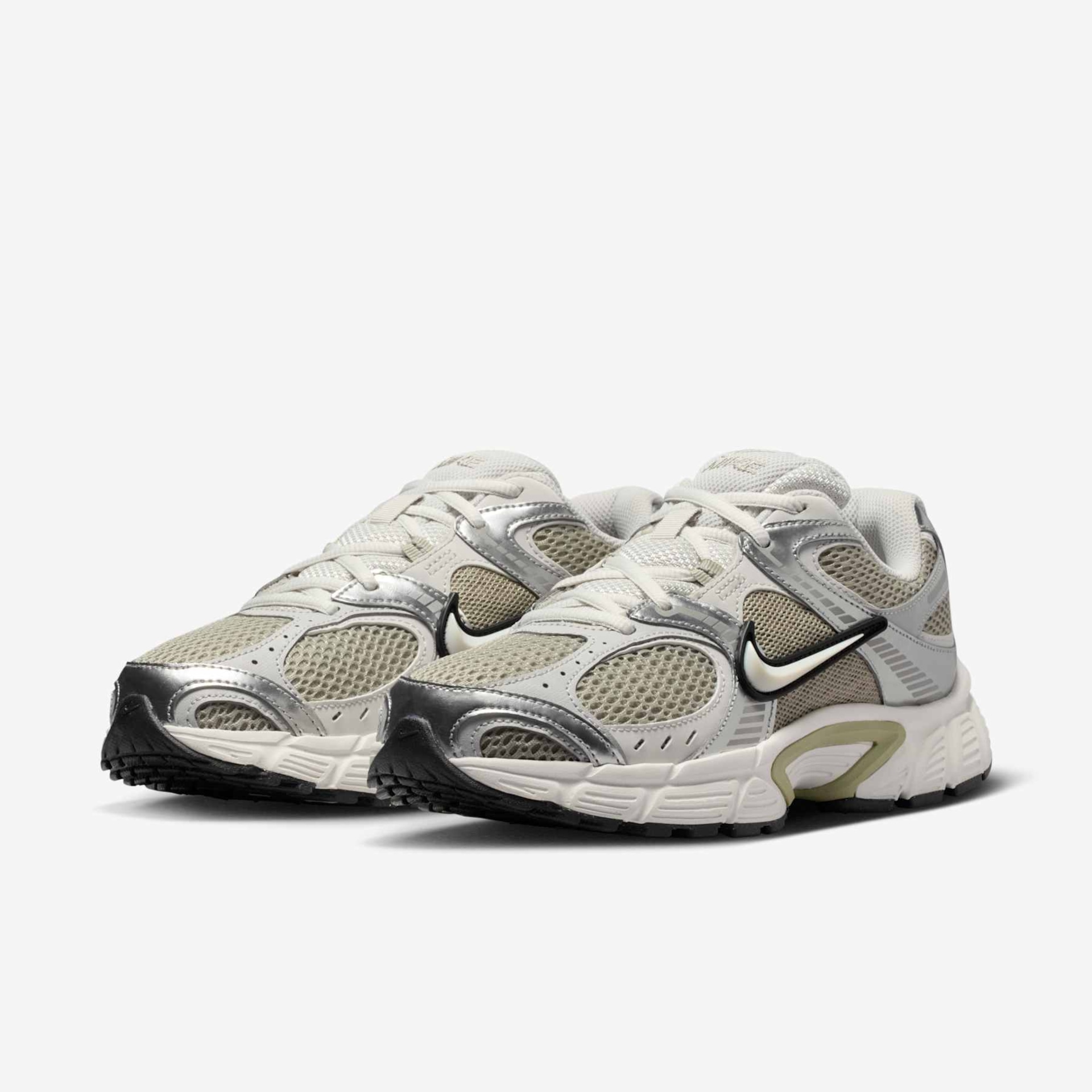 Tênis Nike V5 Runner Feminino - Foto 5