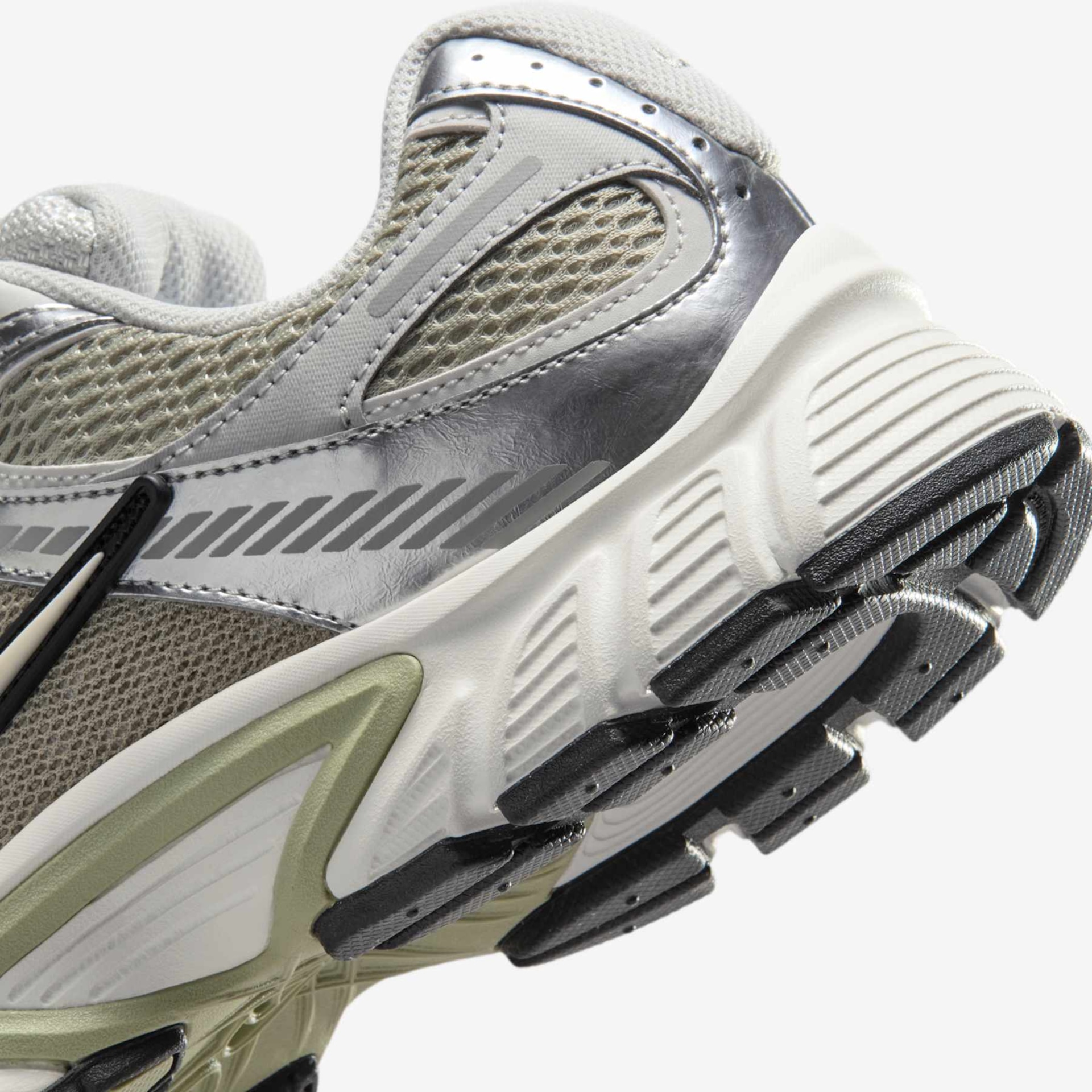 Tênis Nike V5 Runner Feminino - Foto 8
